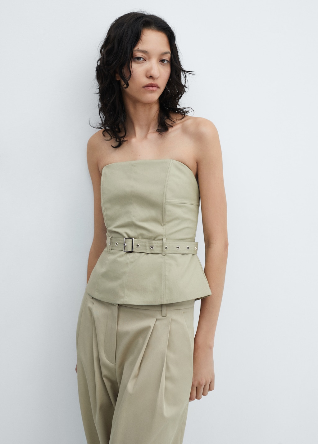 Strapless top with belt