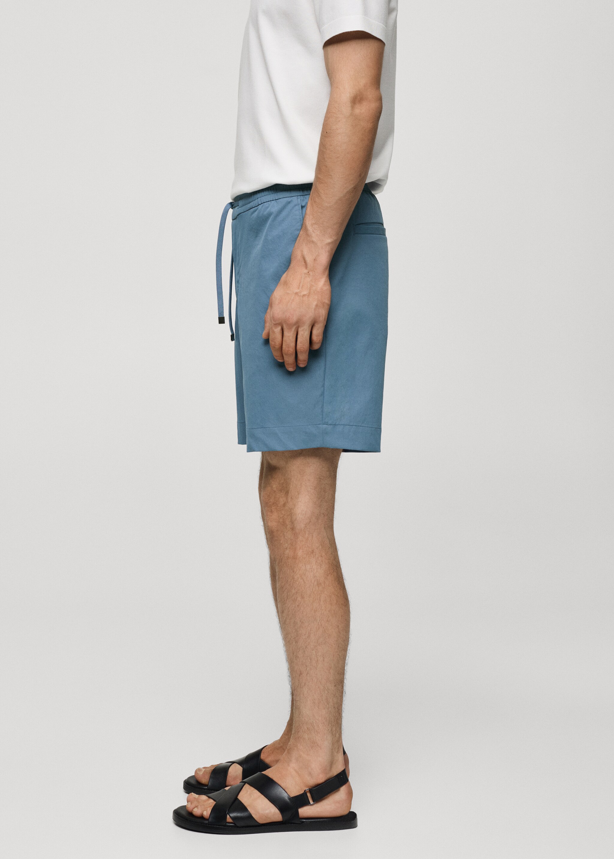 Technical fabric drawstring Bermuda shorts - Details of the article 2