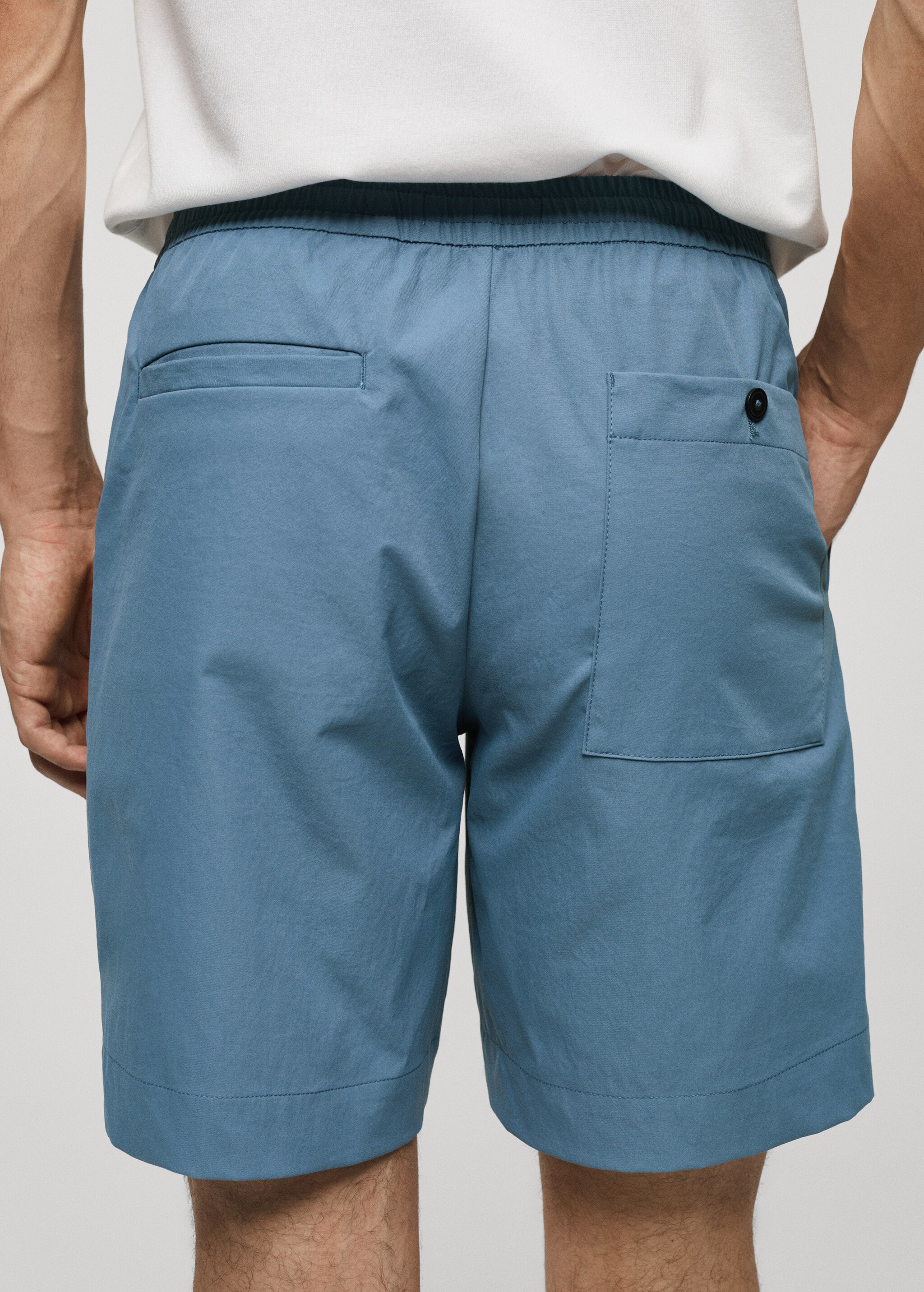 Technical fabric drawstring Bermuda shorts - Details of the article 6