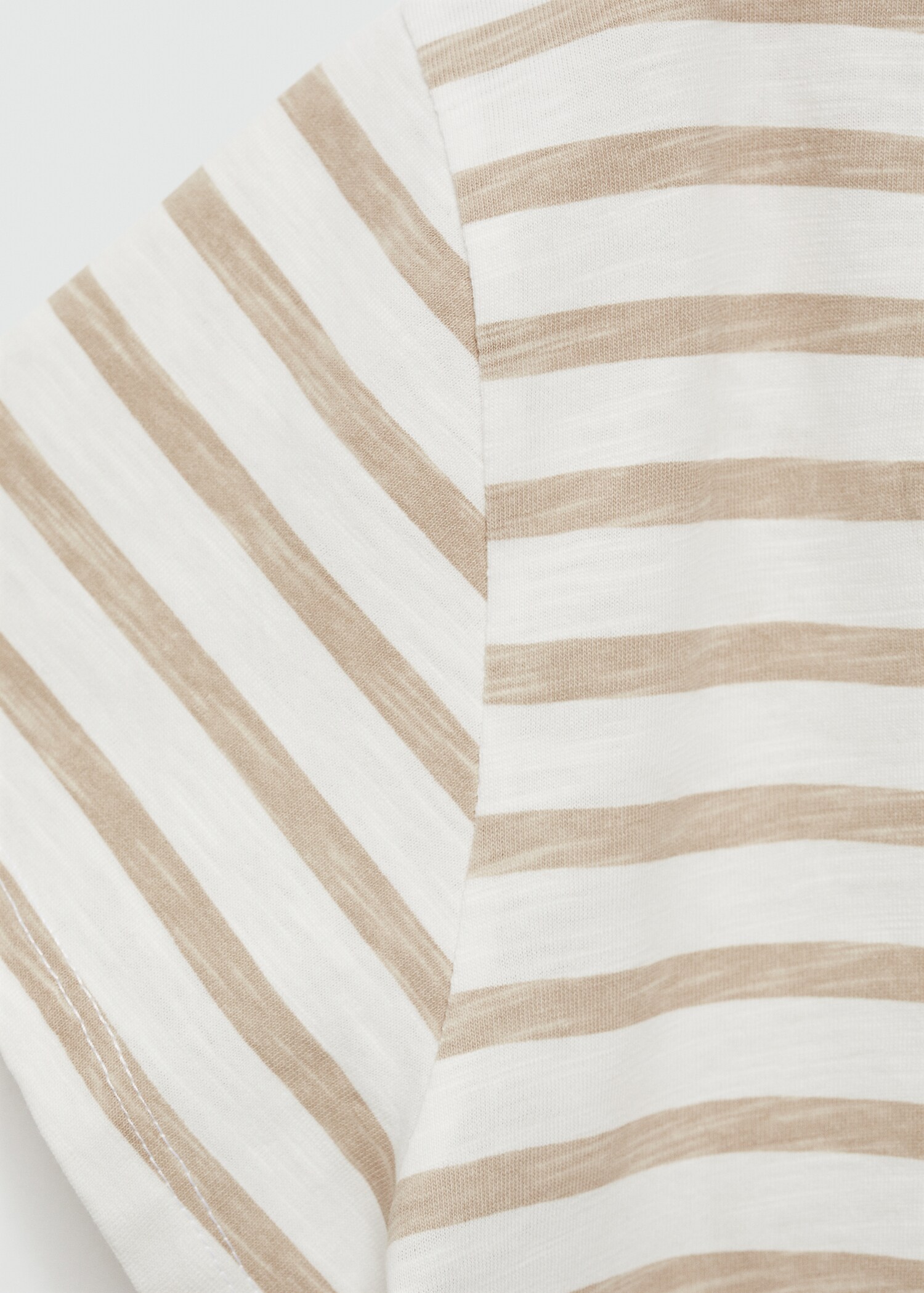 Asymmetrisches T-Shirt mit Schleife - Detail des Artikels 0