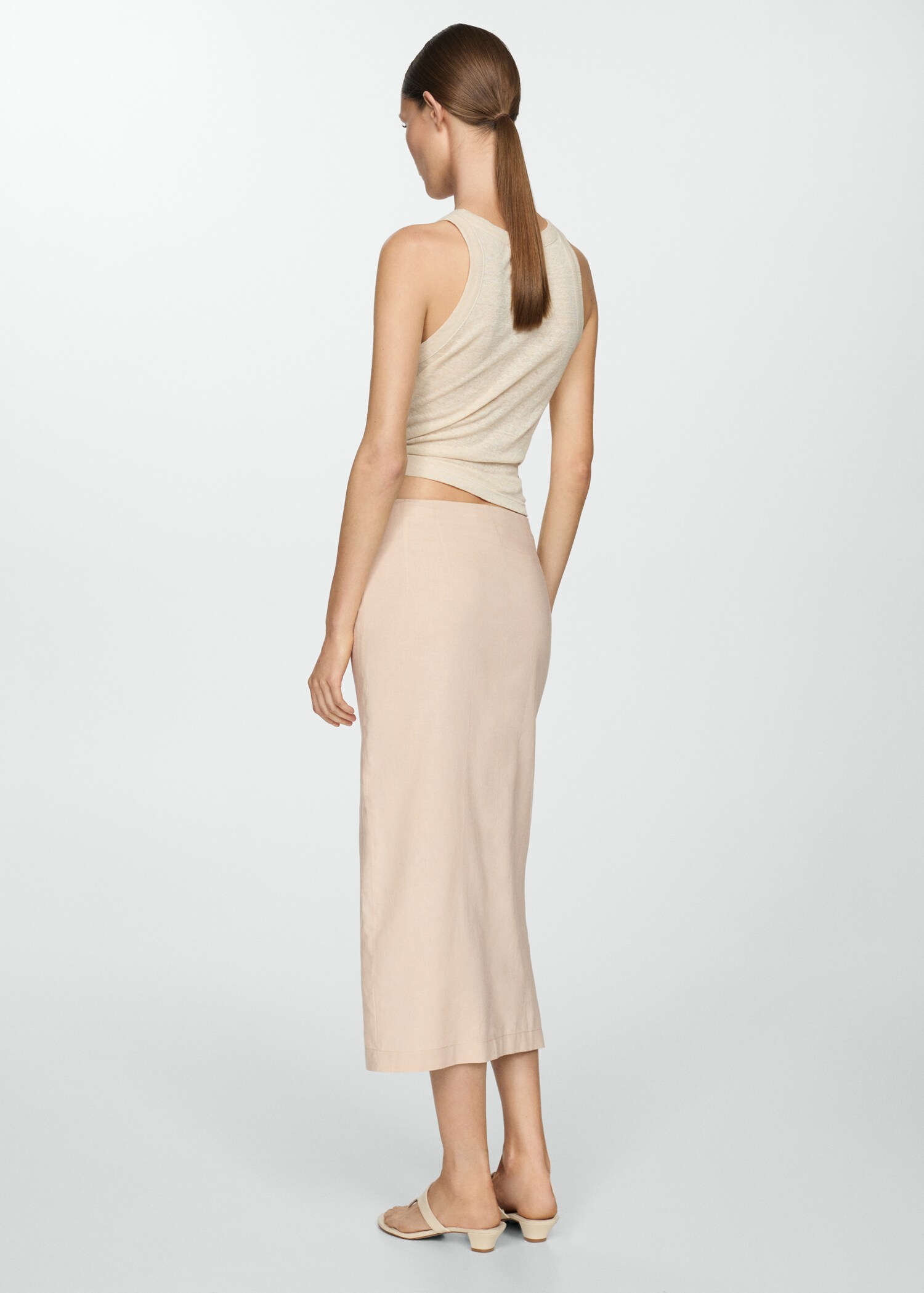 Linen skirt with slit - Reverse of the article