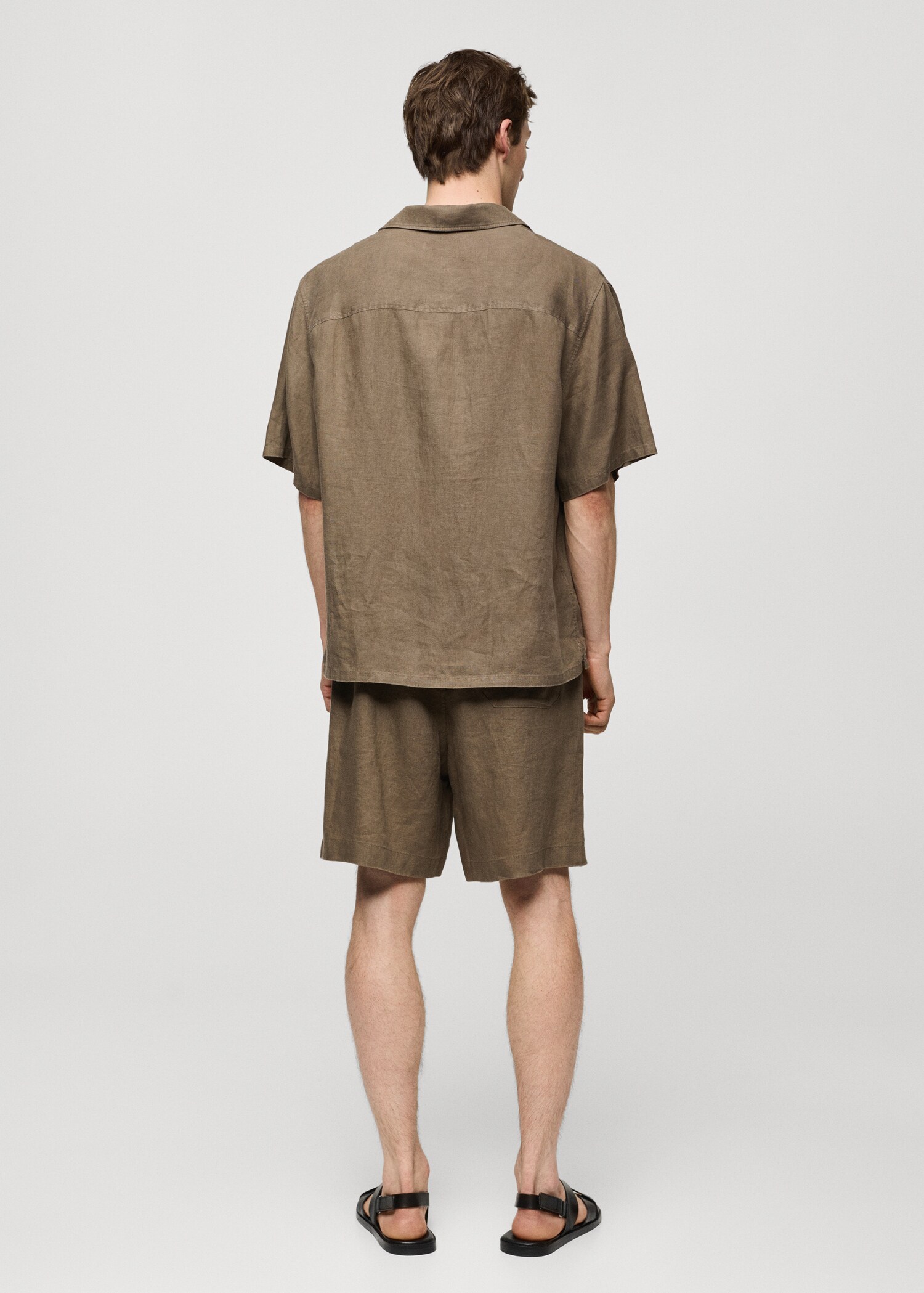 Regular-fit 100% linen shirt with pocket - Reverse of the article