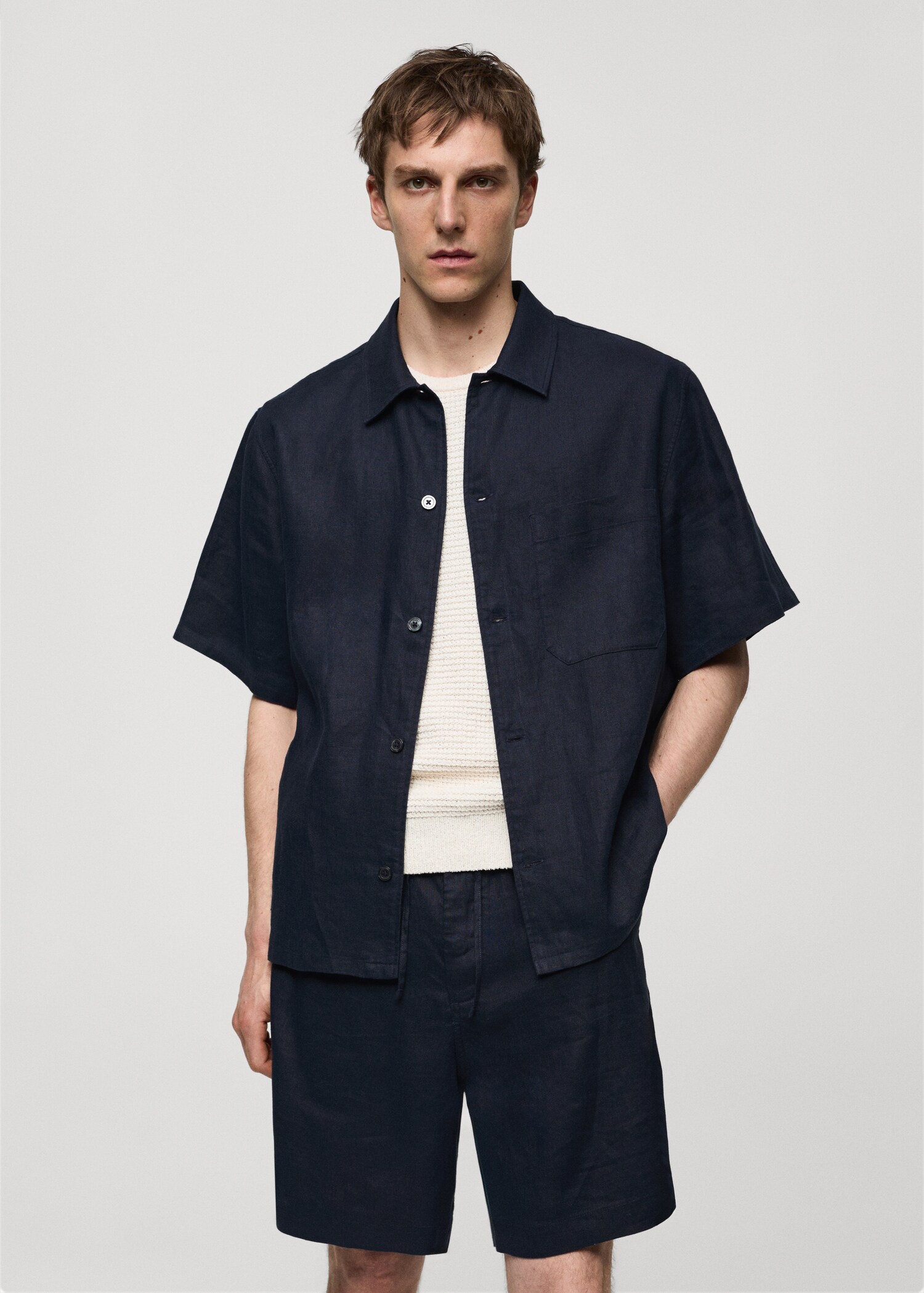 Regular-fit 100% linen shirt with pocket - Medium plane