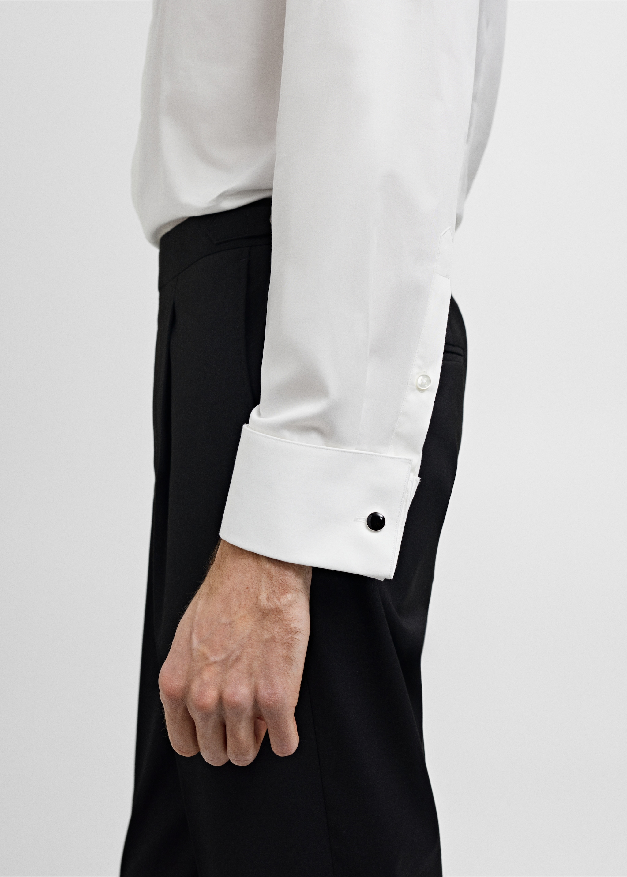 Slim-fit tuxedo shirt - Details of the article 4