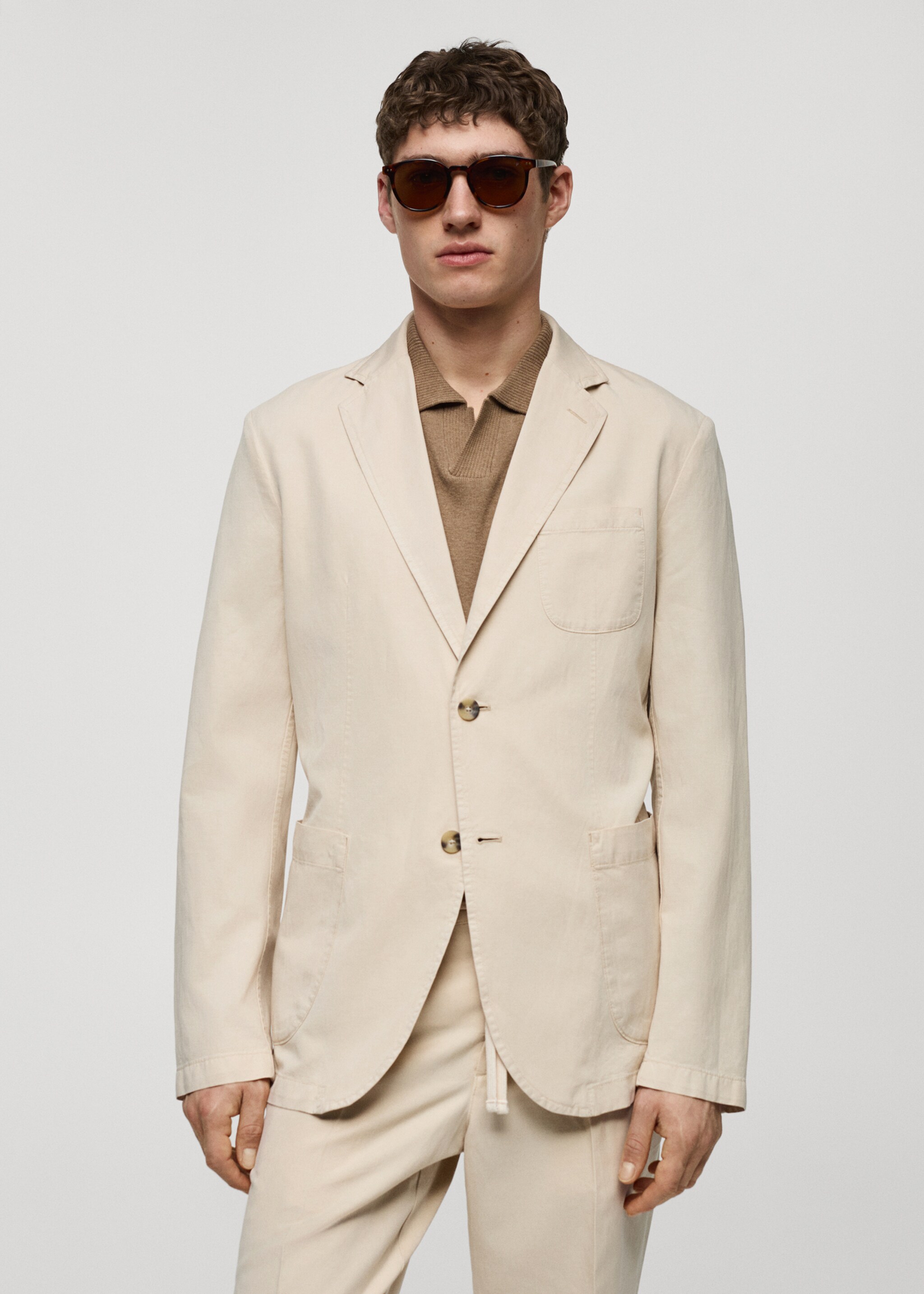 Americana slim fit lino algodón - Plano medio