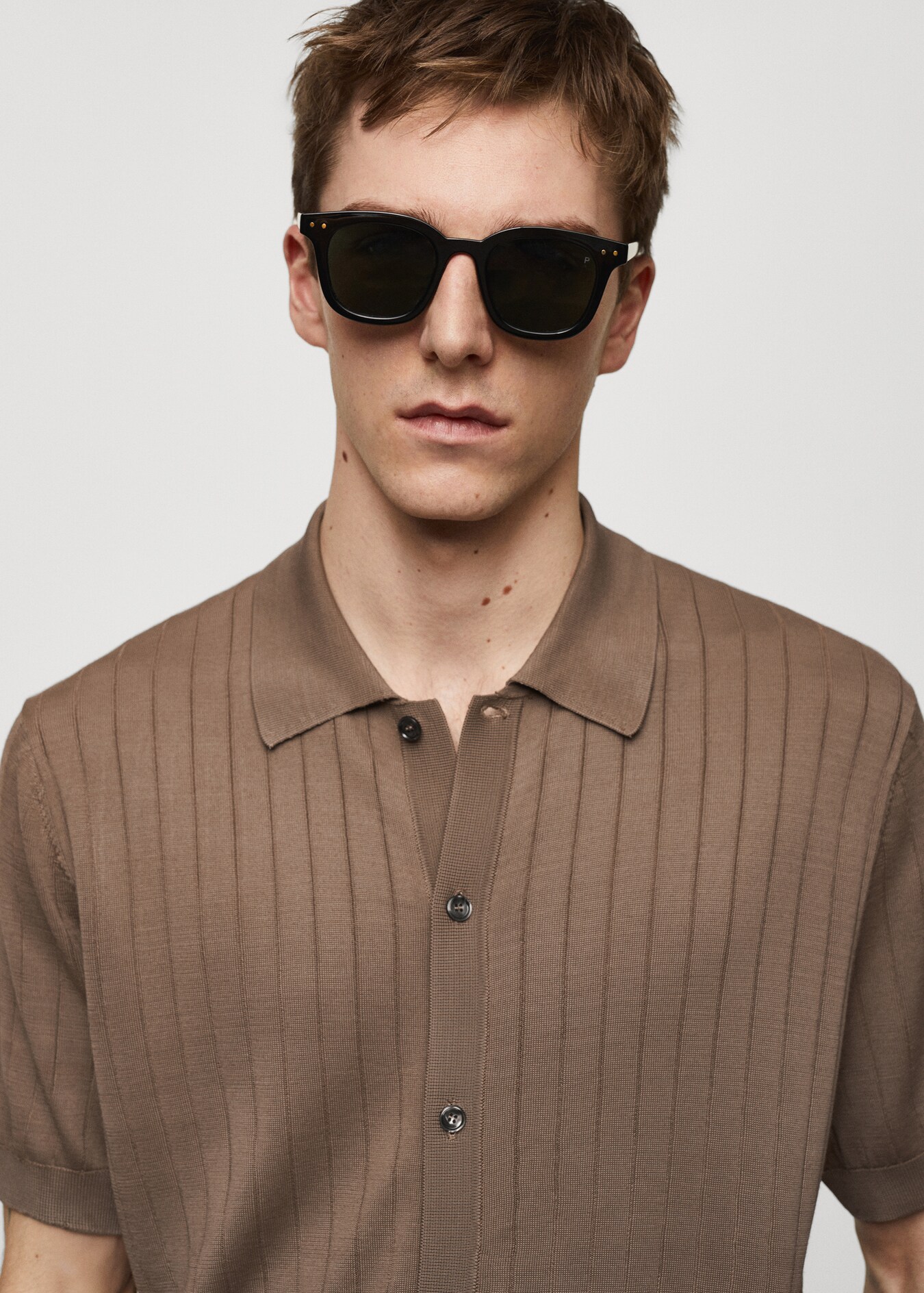 knitted-polo-shirt-with-buttons-man-mango-usa