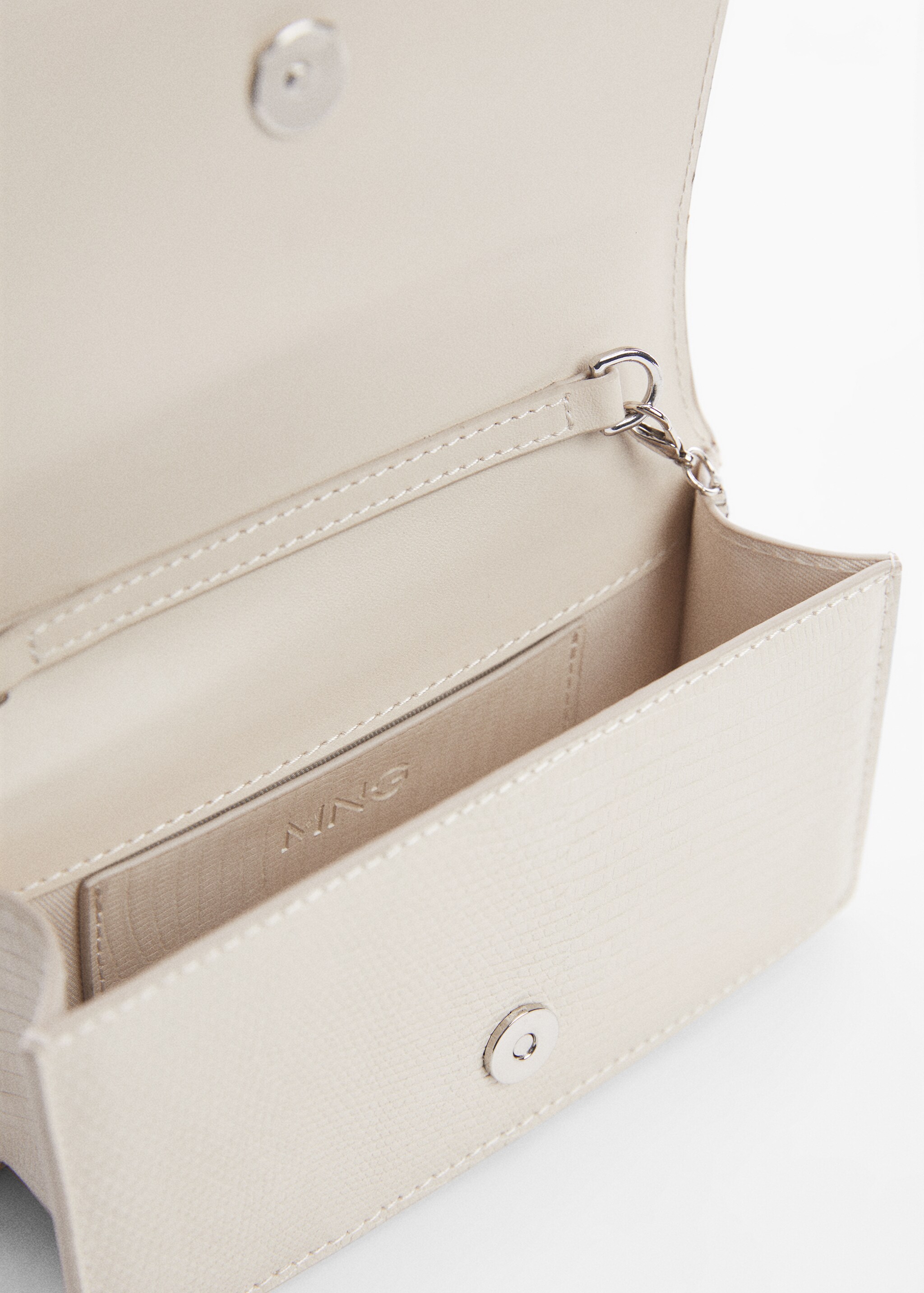 Flap chain bag - Details of the article 2