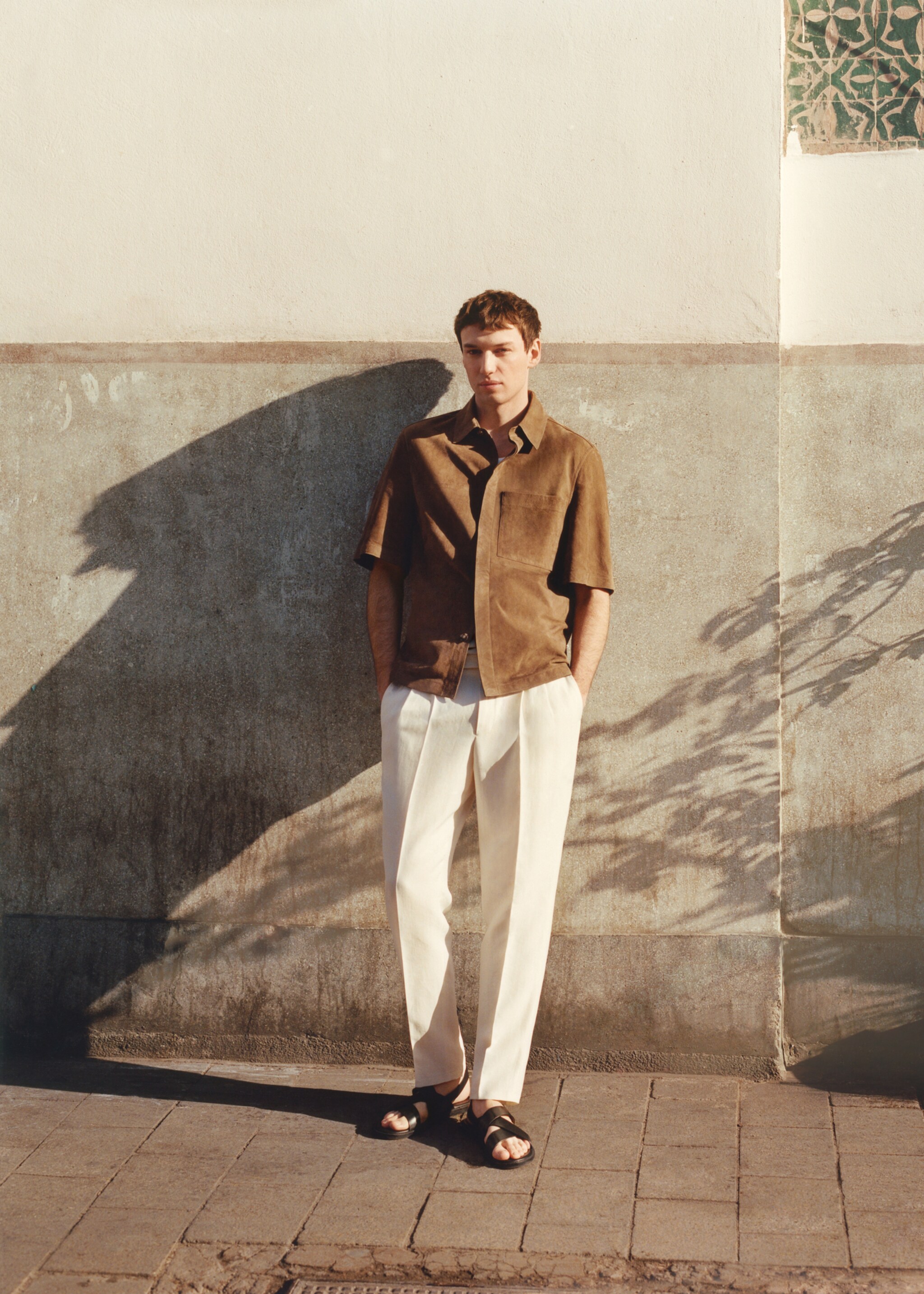 Overshirt with 100% suede leather pocket - Details of the article 3