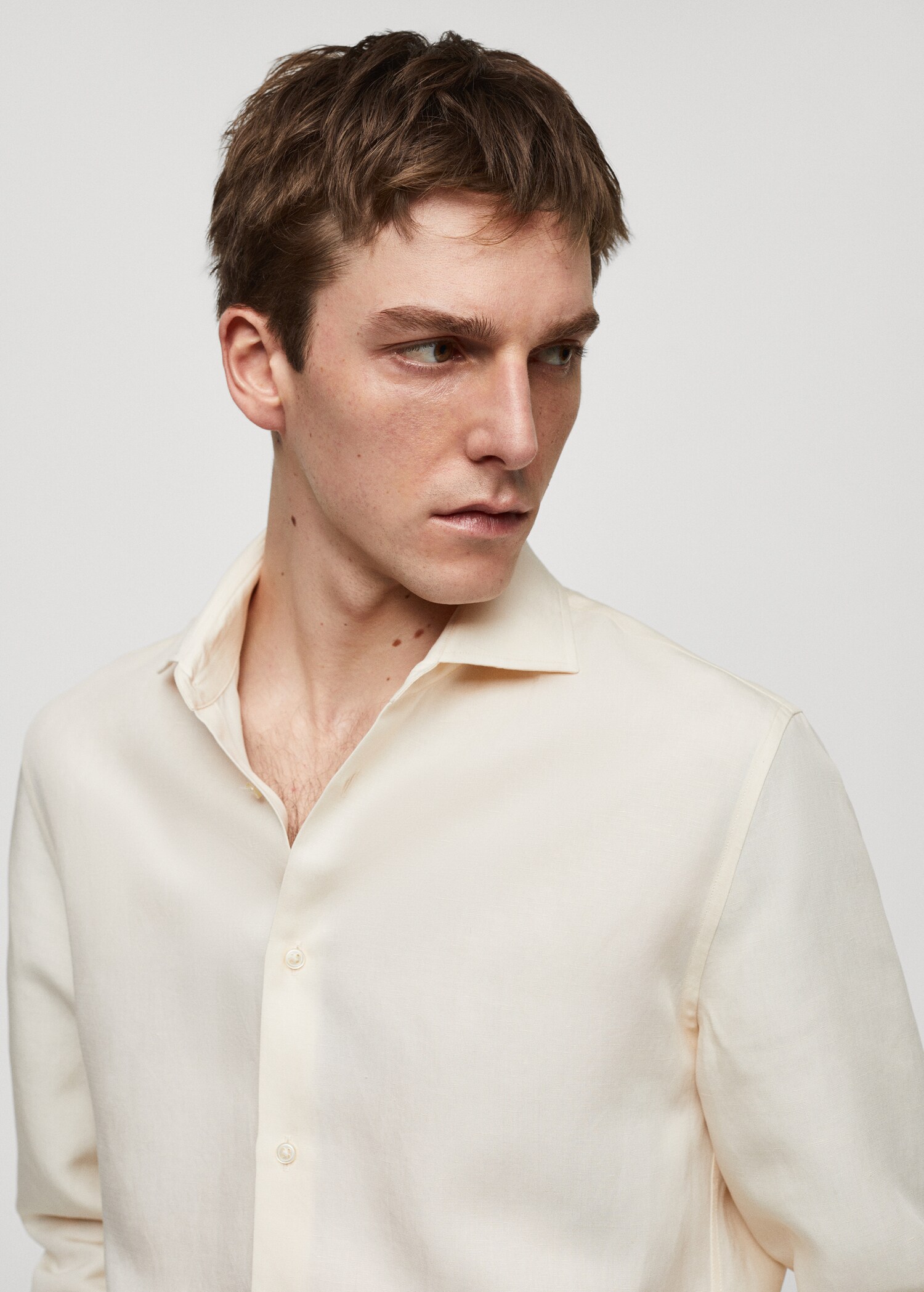 Slim-fit Tencel linen shirt - Details of the article 1