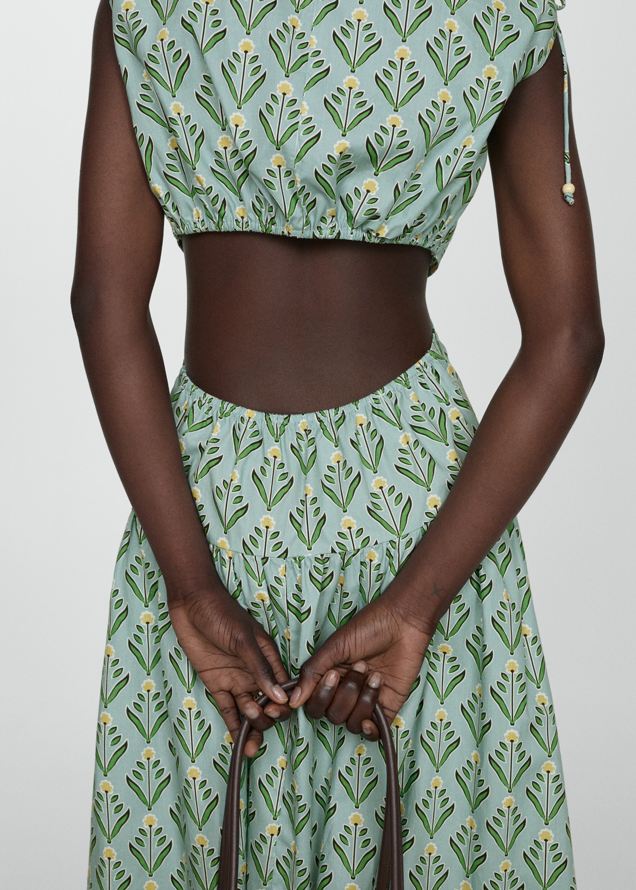 Printed dress with openings - Details of the article 6