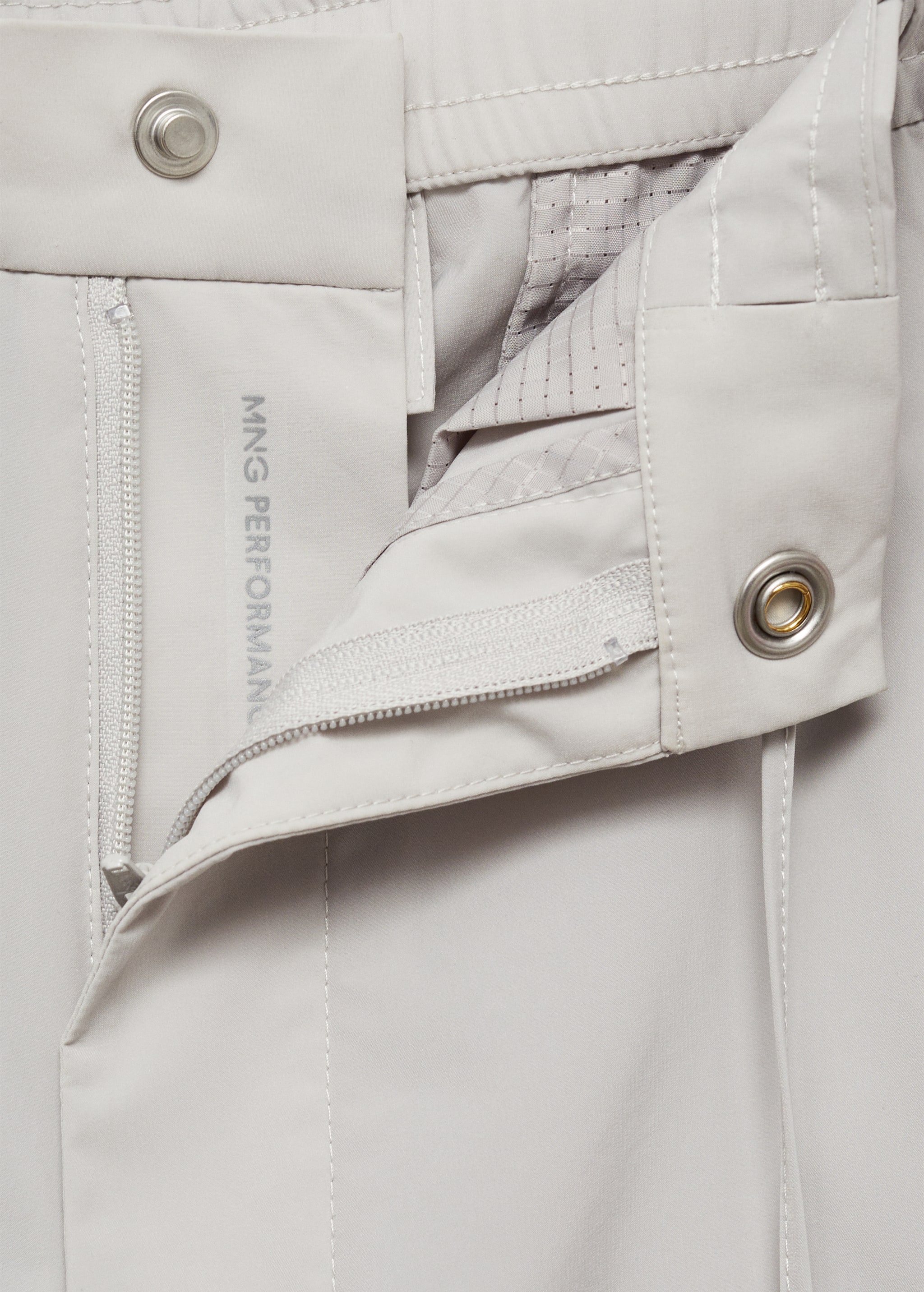 Regular-fit bermuda shorts with drawstring  - Details of the article 8