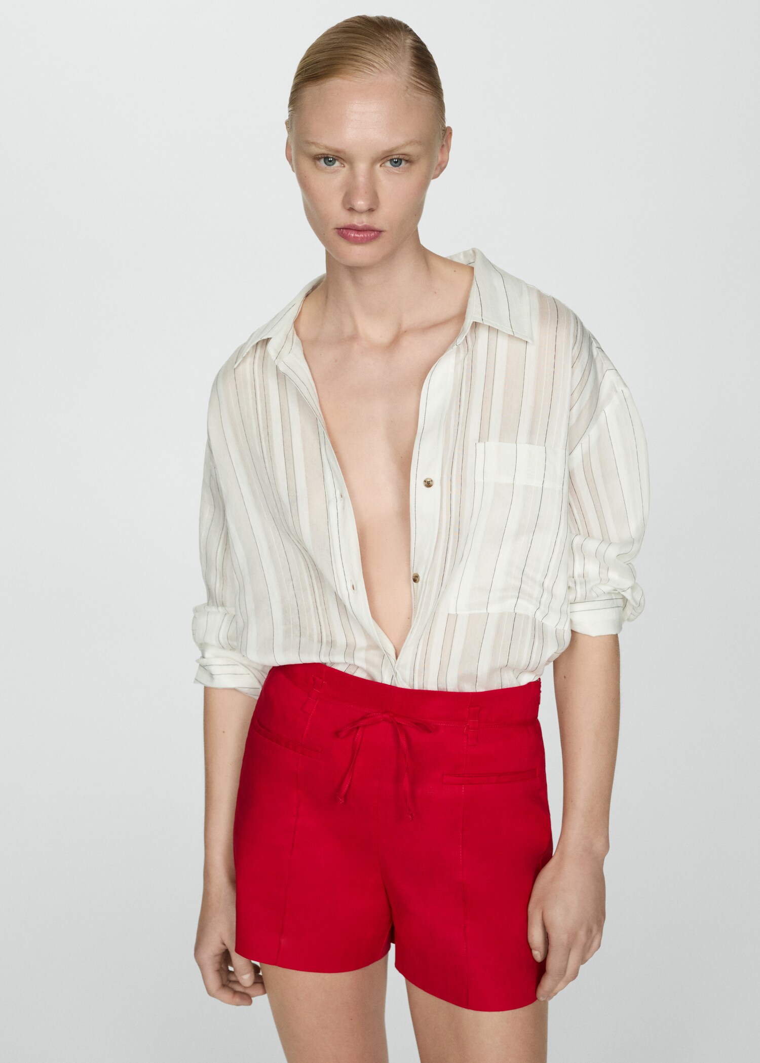 Shorts lino lazo - Plano medio
