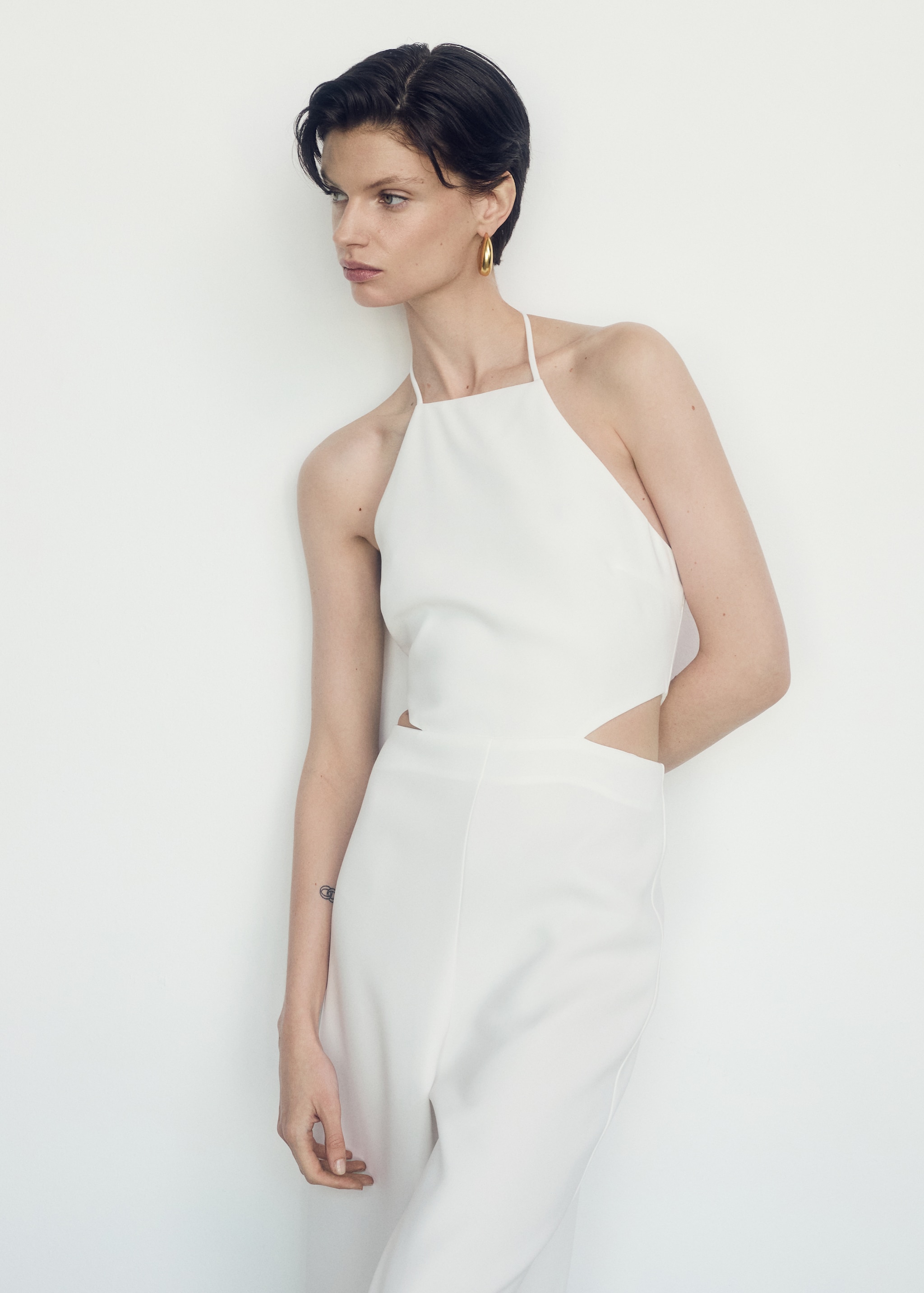 Halter jumpsuit with slits - Details of the article 2
