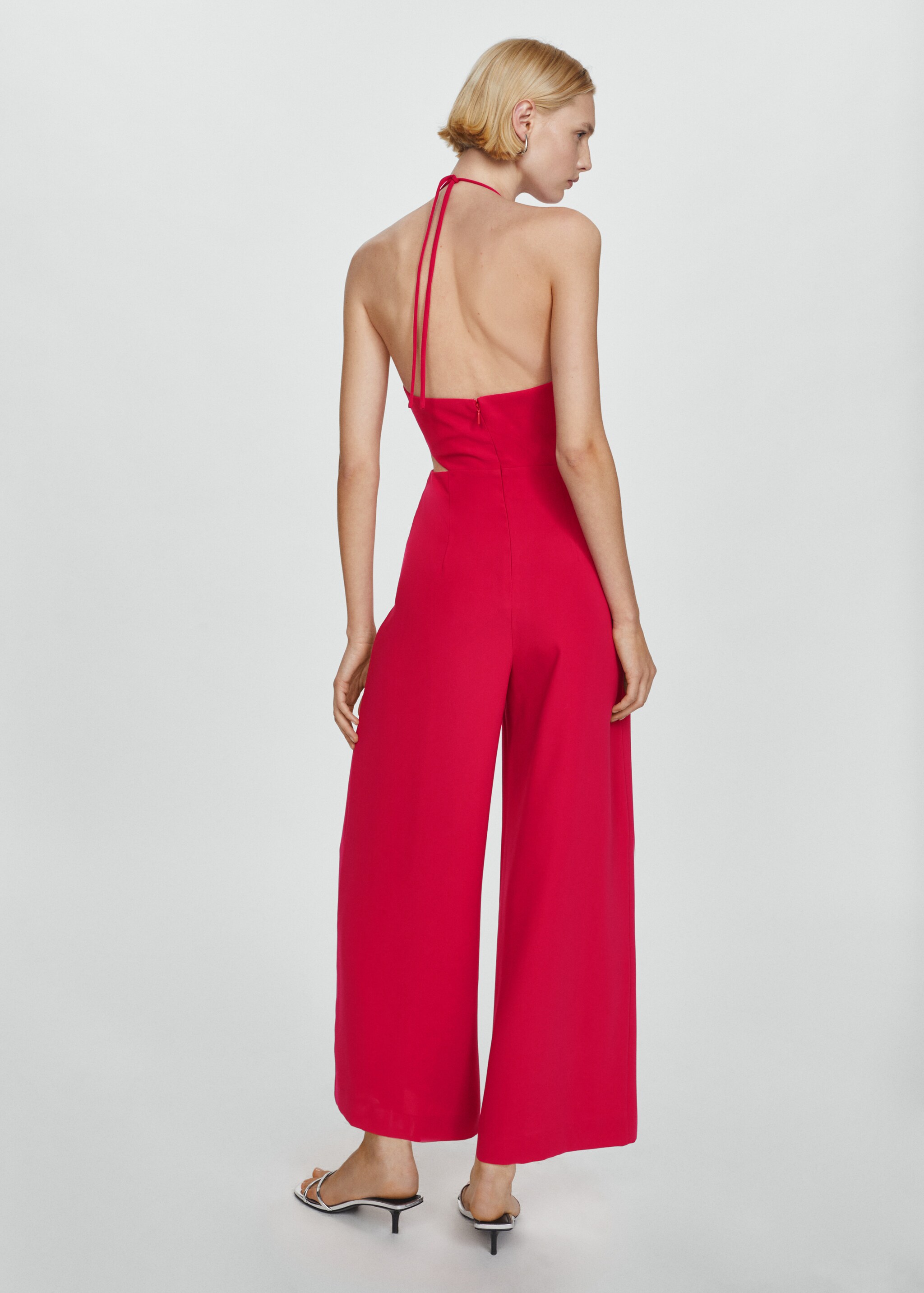 Halter jumpsuit with slits - Reverse of the article