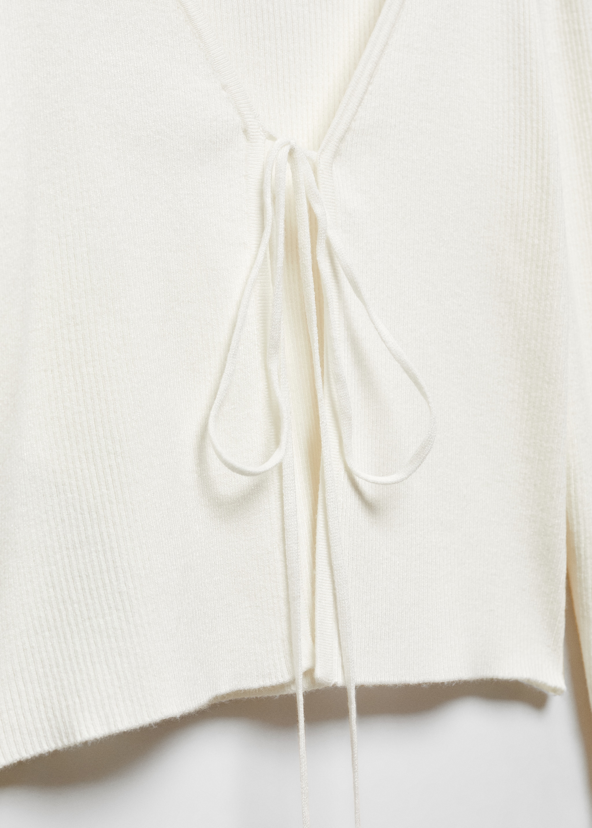 Knitted cardigan with bow - Details of the article 8