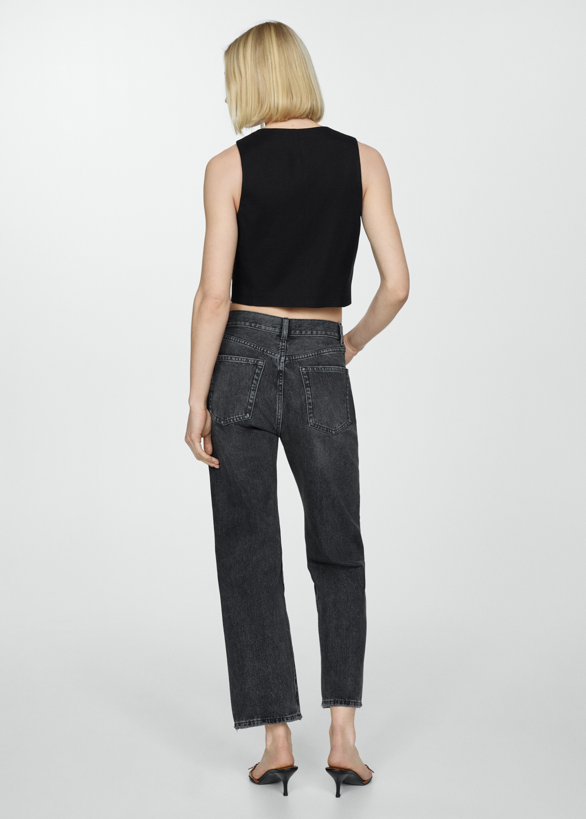 Straight jeans with forward seams - Reverse of the article
