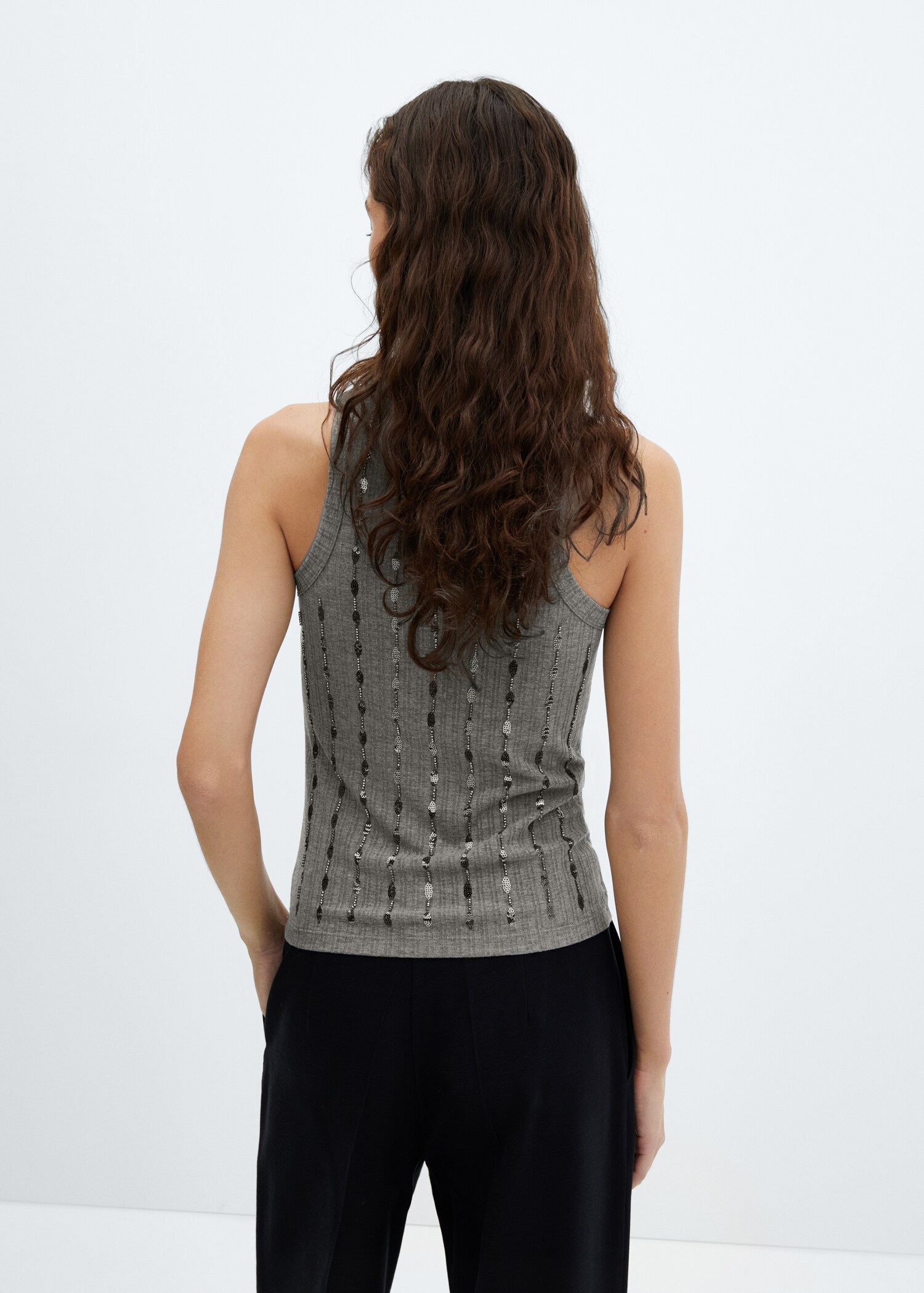 Top maille broderie paillettes - Verso de l’article