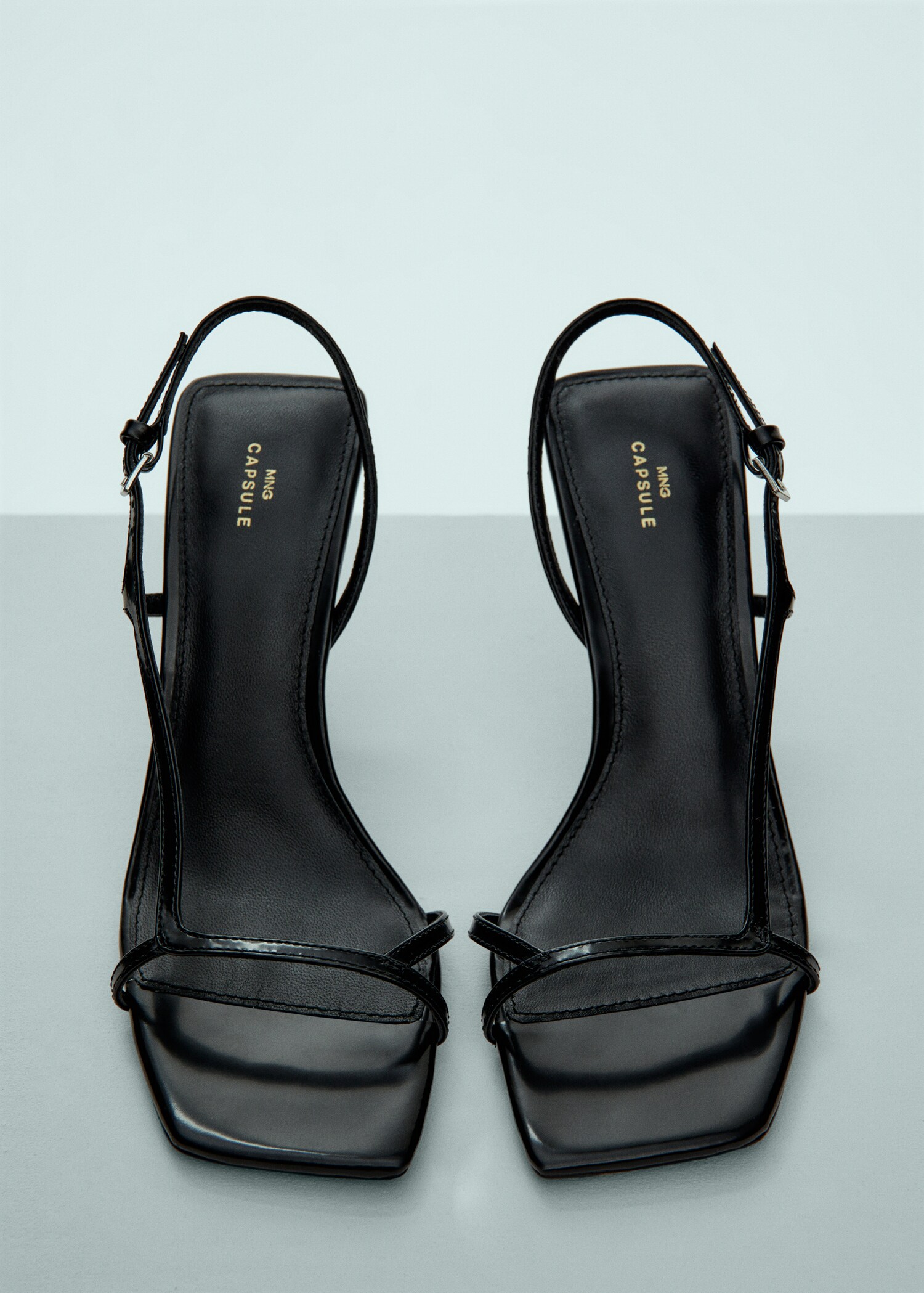 Leather straps sandals - Details of the article 2
