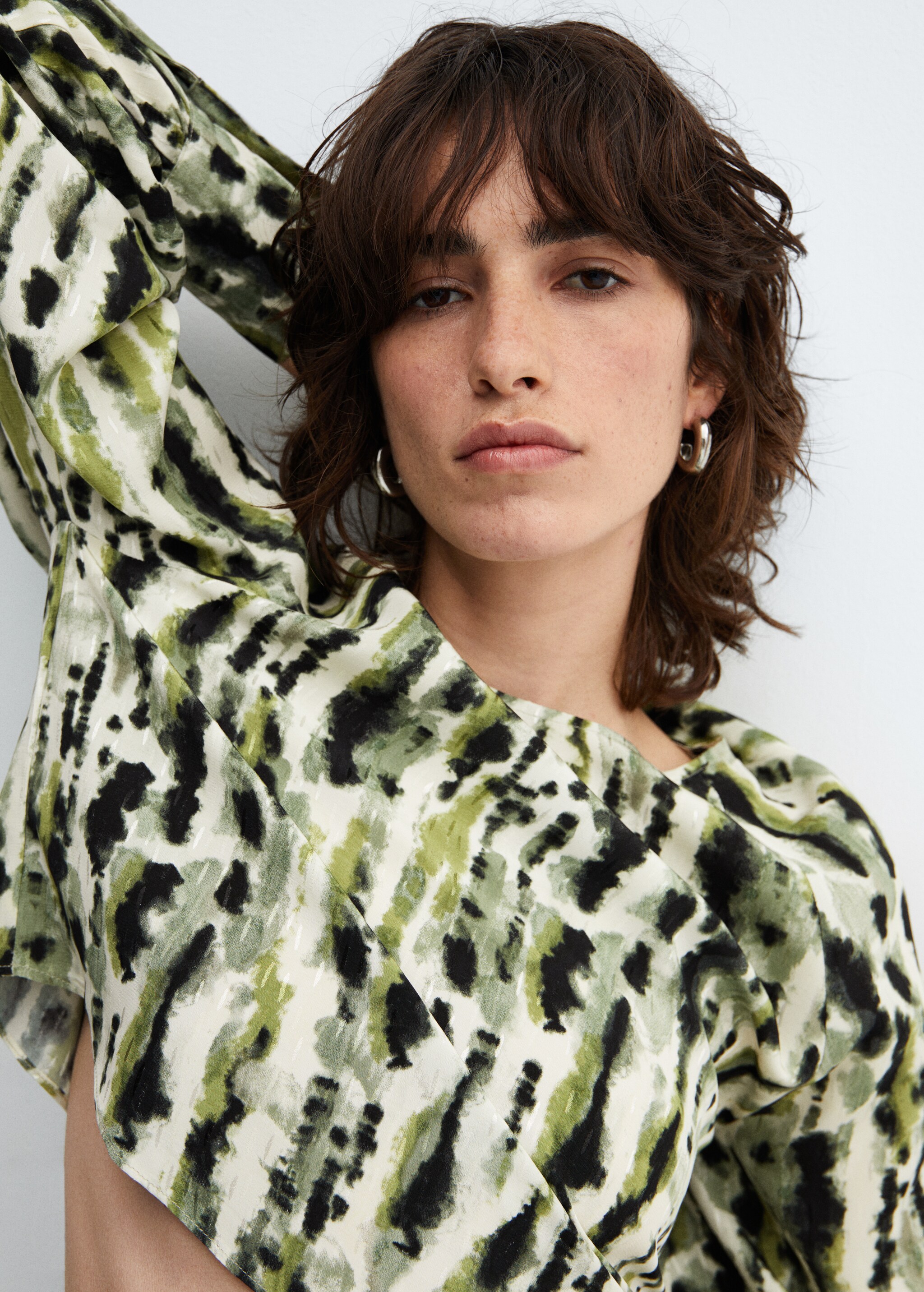 Bow printed blouse - Details of the article 1