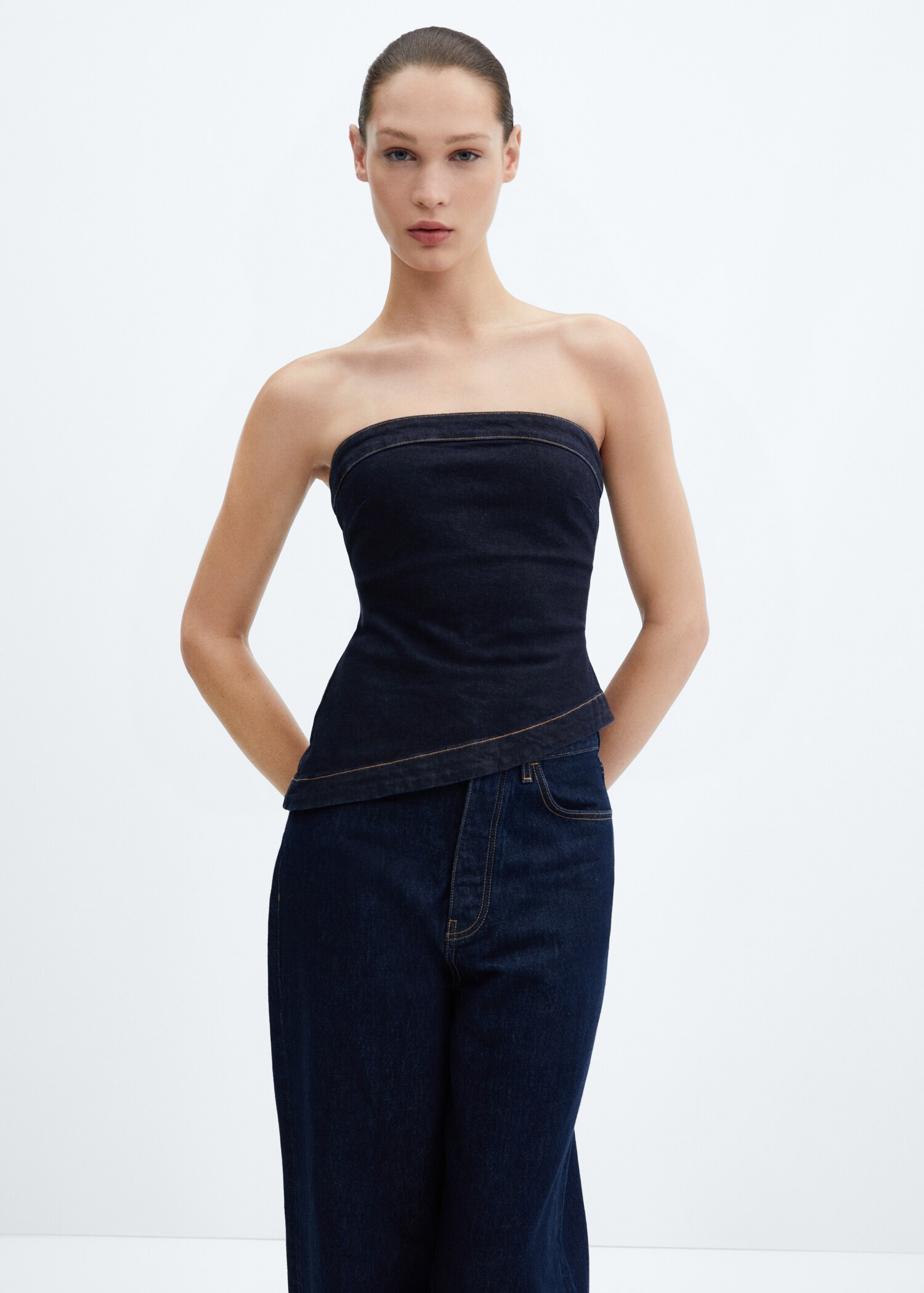 Denim top with asymmetrical hem  - Medium plane