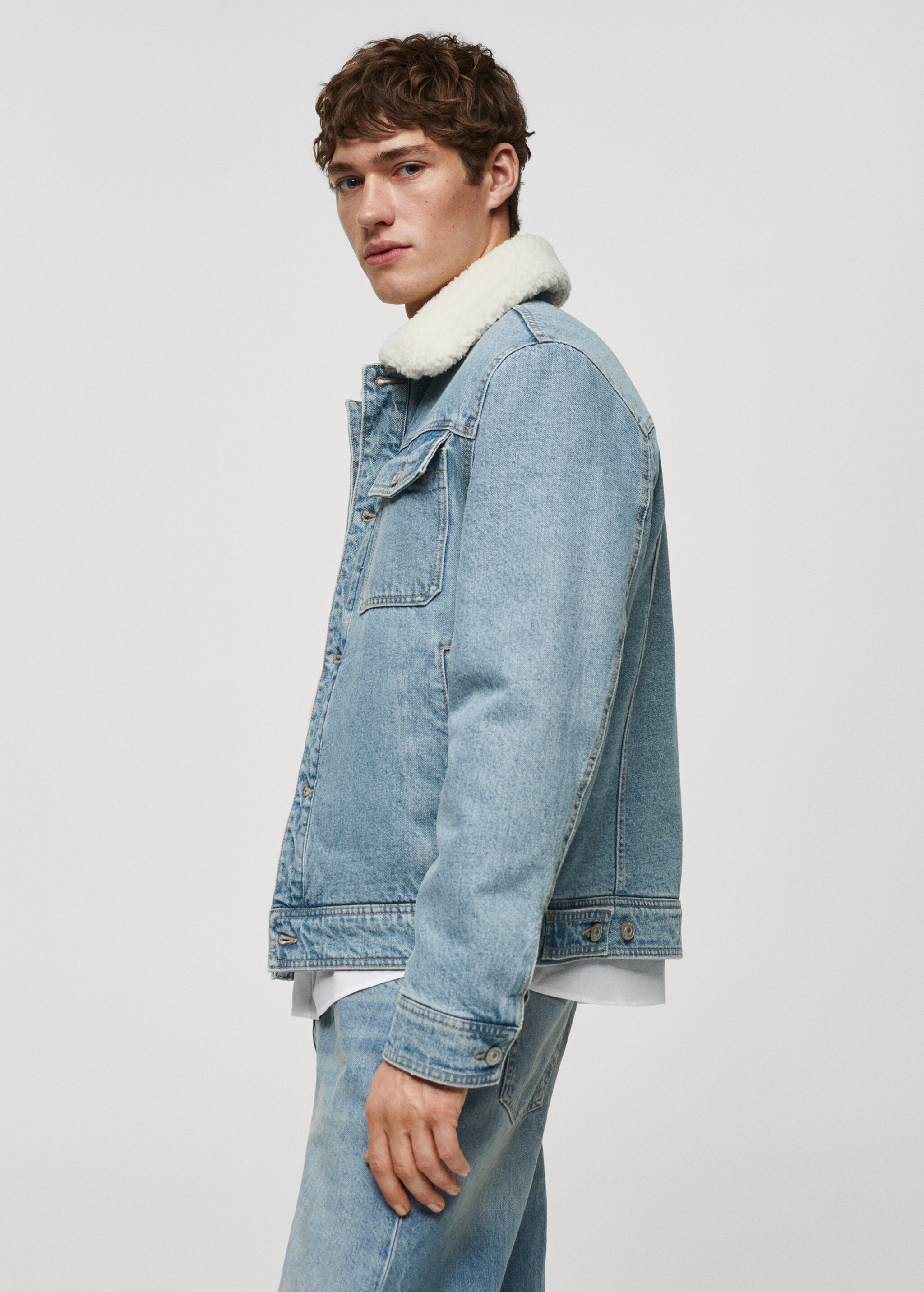 Shearling denim jacket - Details of the article 2