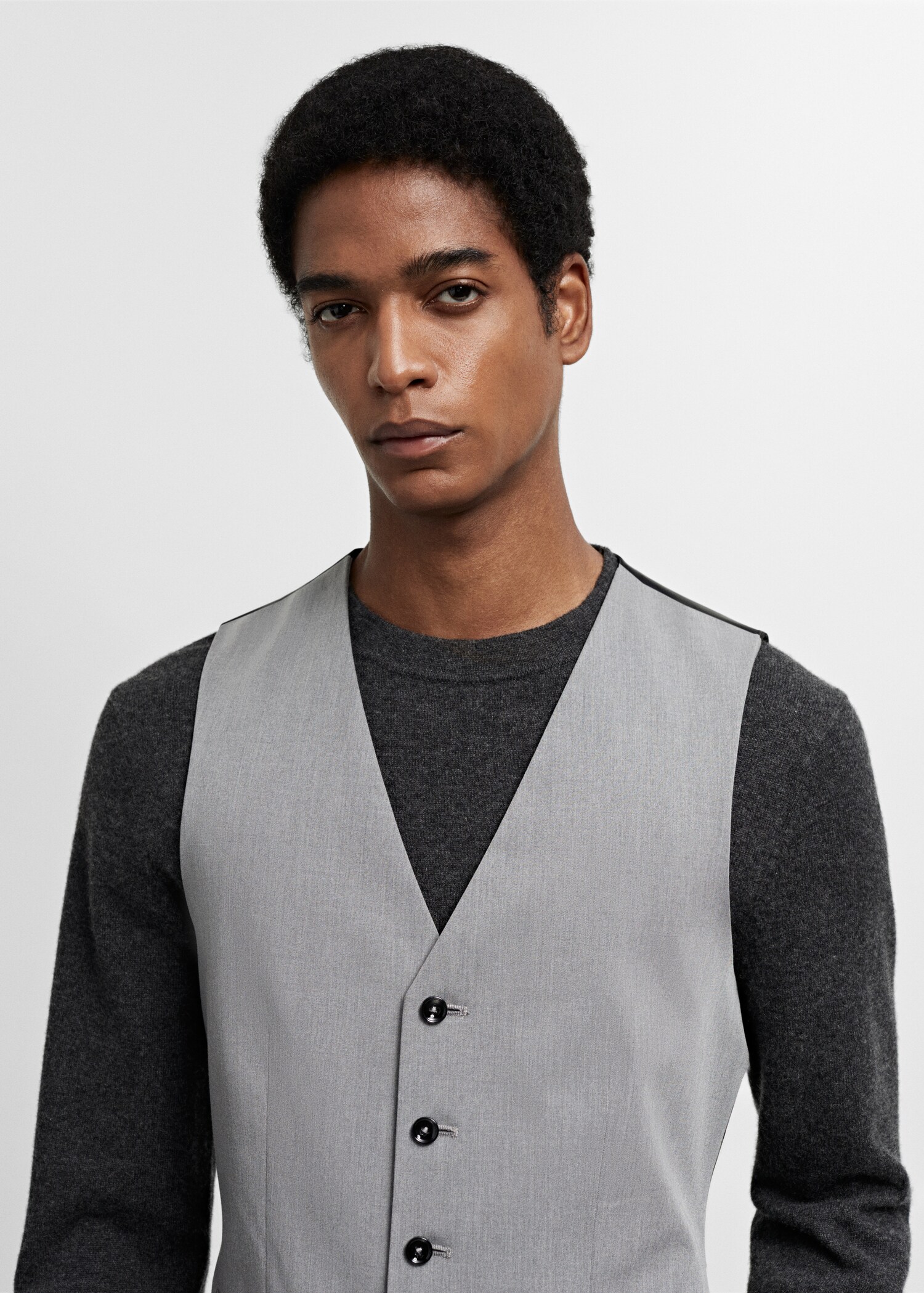 Super slim-fit stretch-fabric suit vest - Details of the article 1