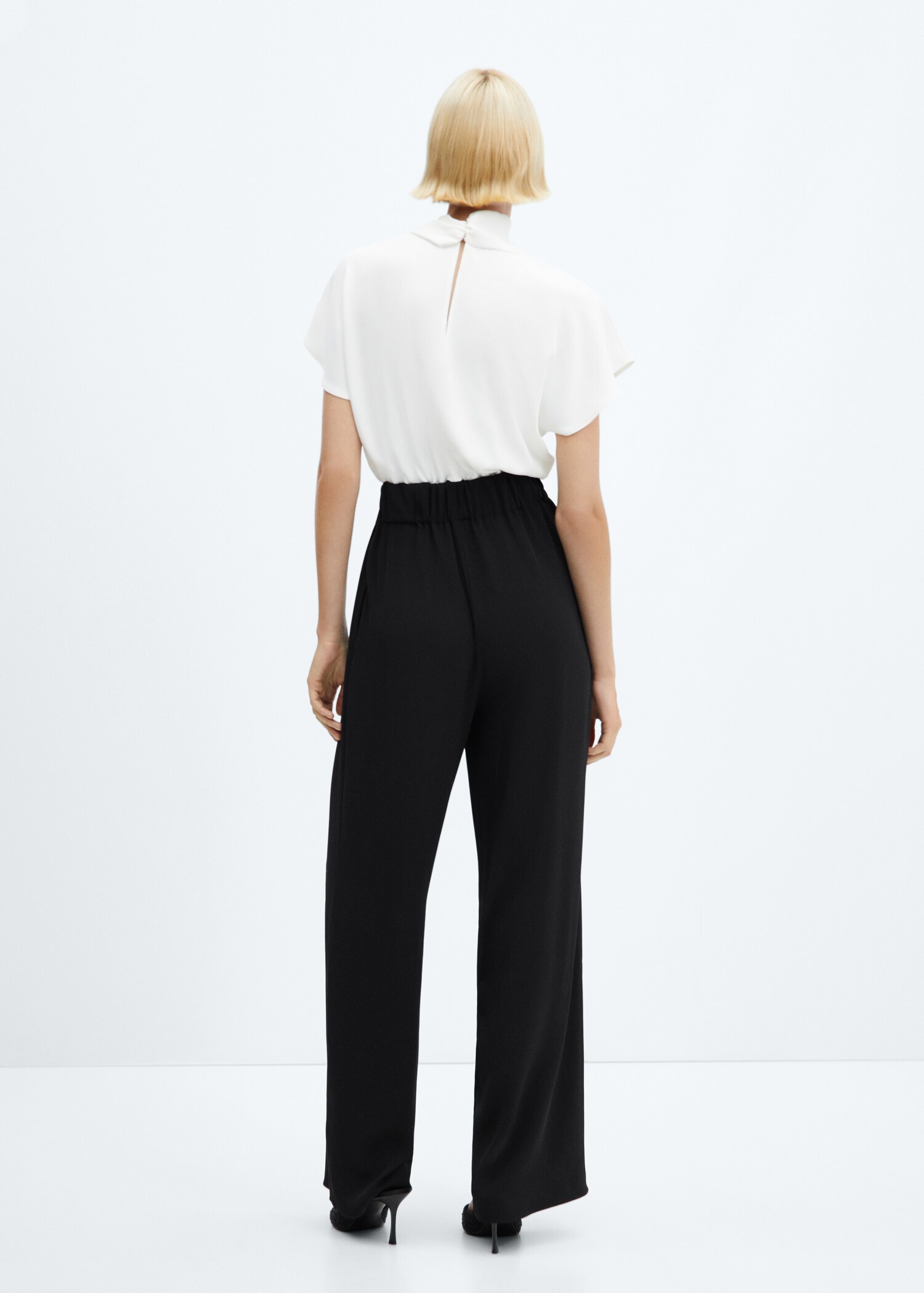 Cross-neck long jumpsuit - Reverse of the article