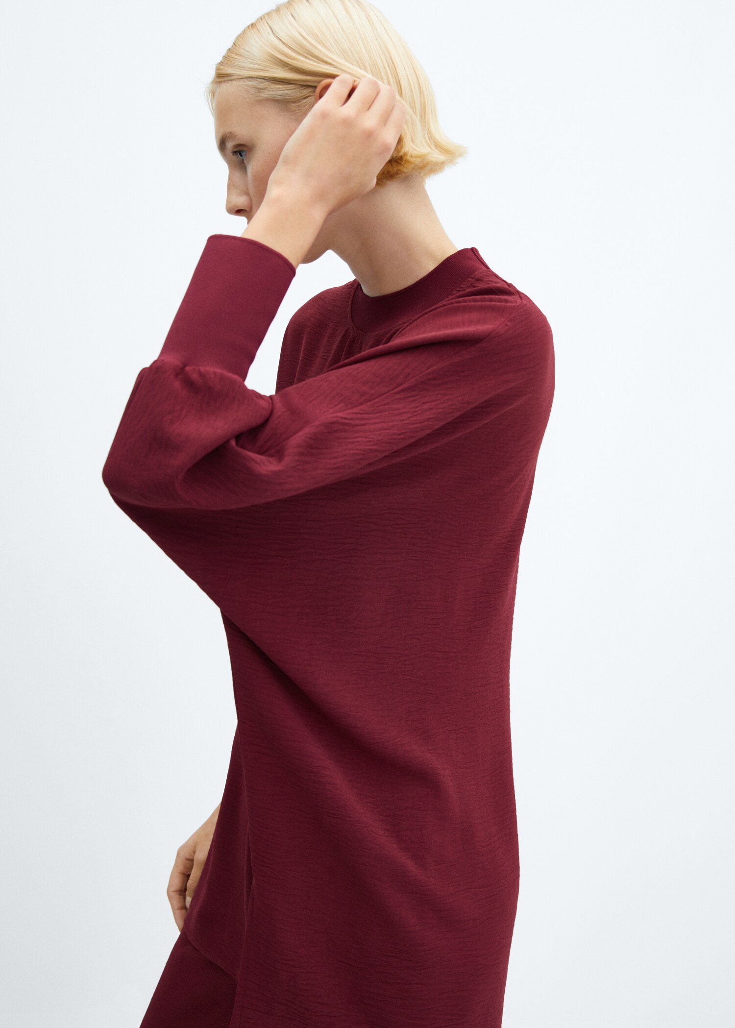 Oversized textured sweatshirt - Details of the article 6