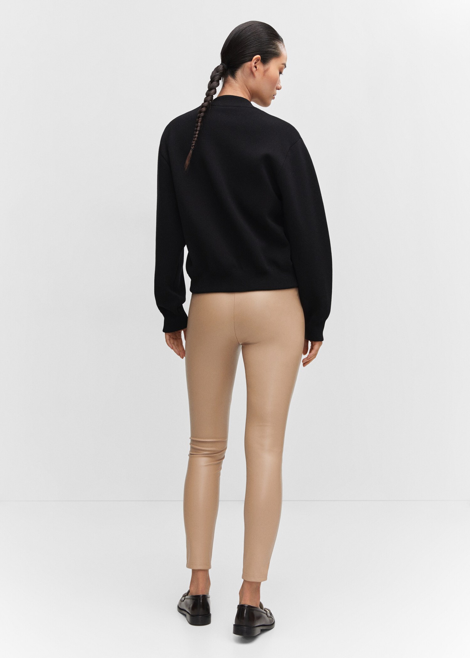 Leggings aus Kunstleder - Rückseite des Artikels