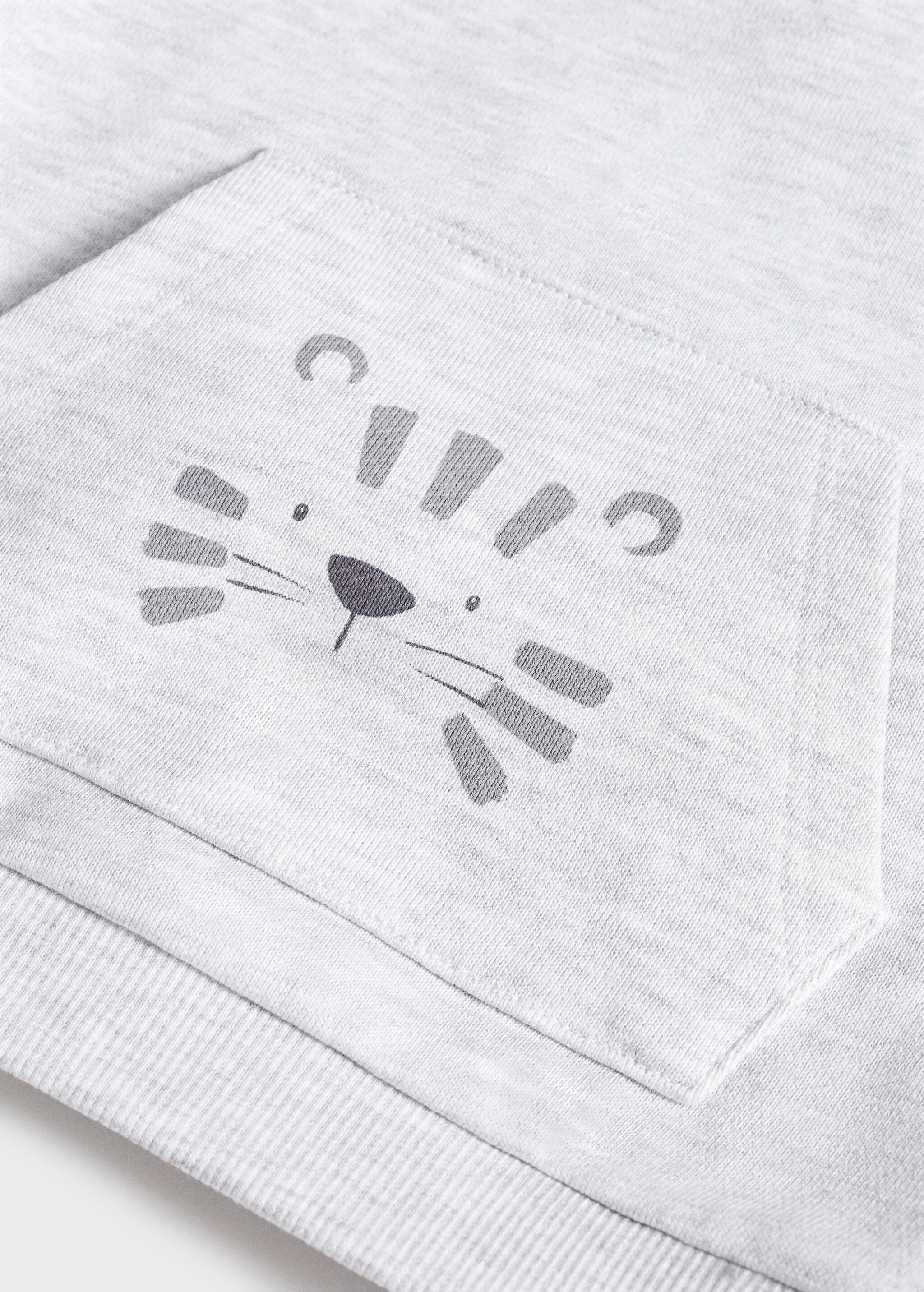 Printed sweatshirt with pocket - Details of the article 8