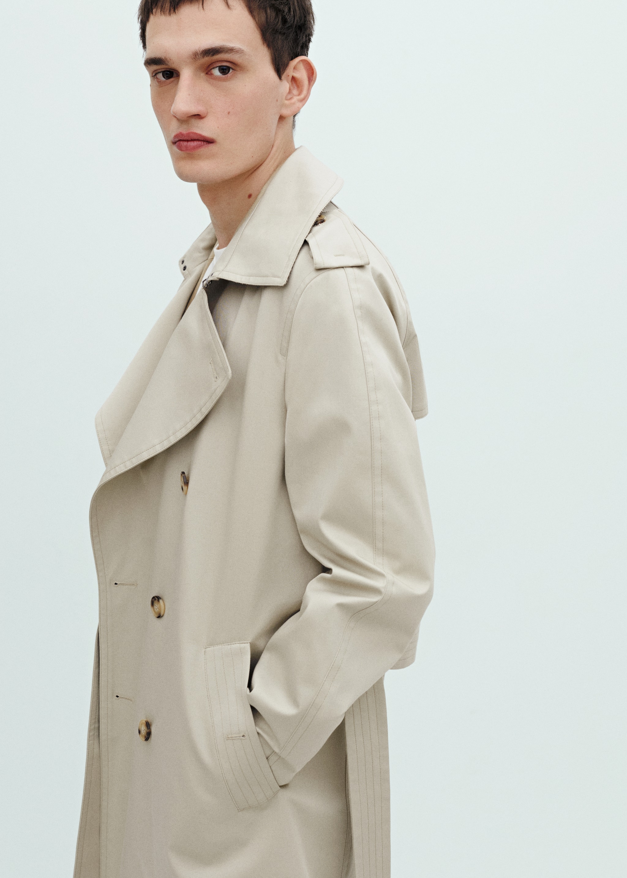 Classic water-repellent trench coat - Details of the article 7