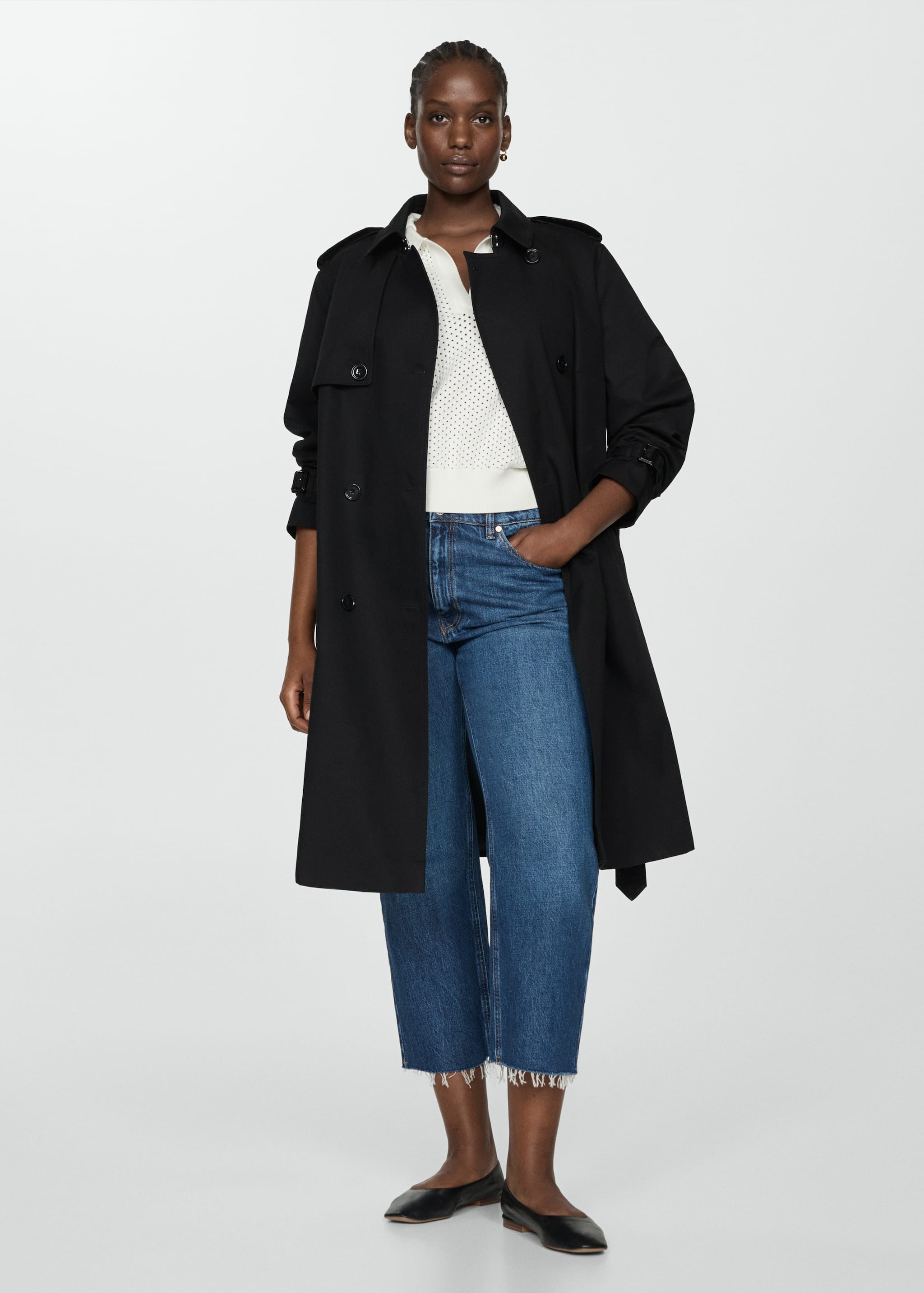 Classic trench coat with belt - Details of the article 3