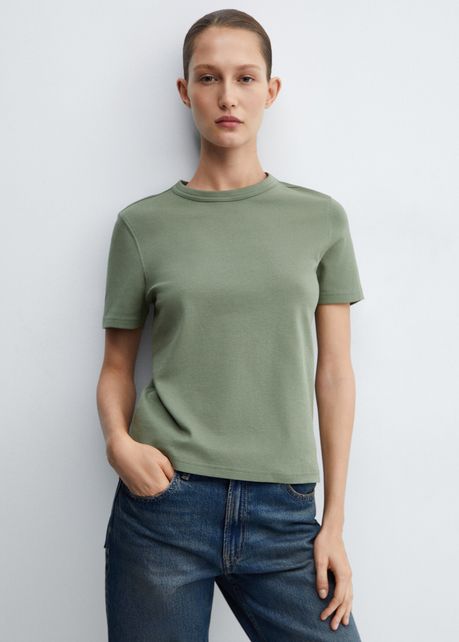 Premium cotton t-shirt - Medium plane