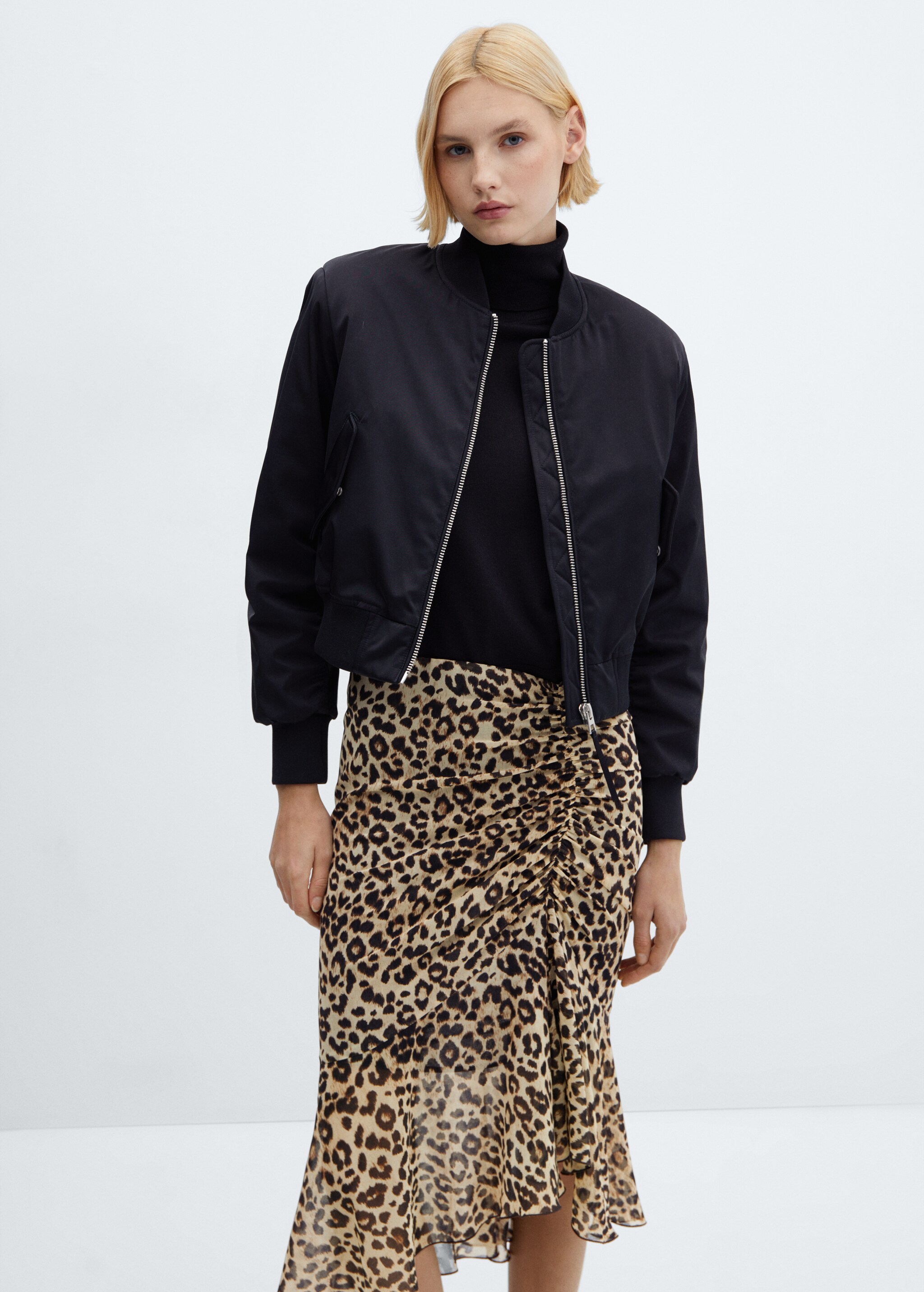 Leopard skirt with gathered detail - Details of the article 1