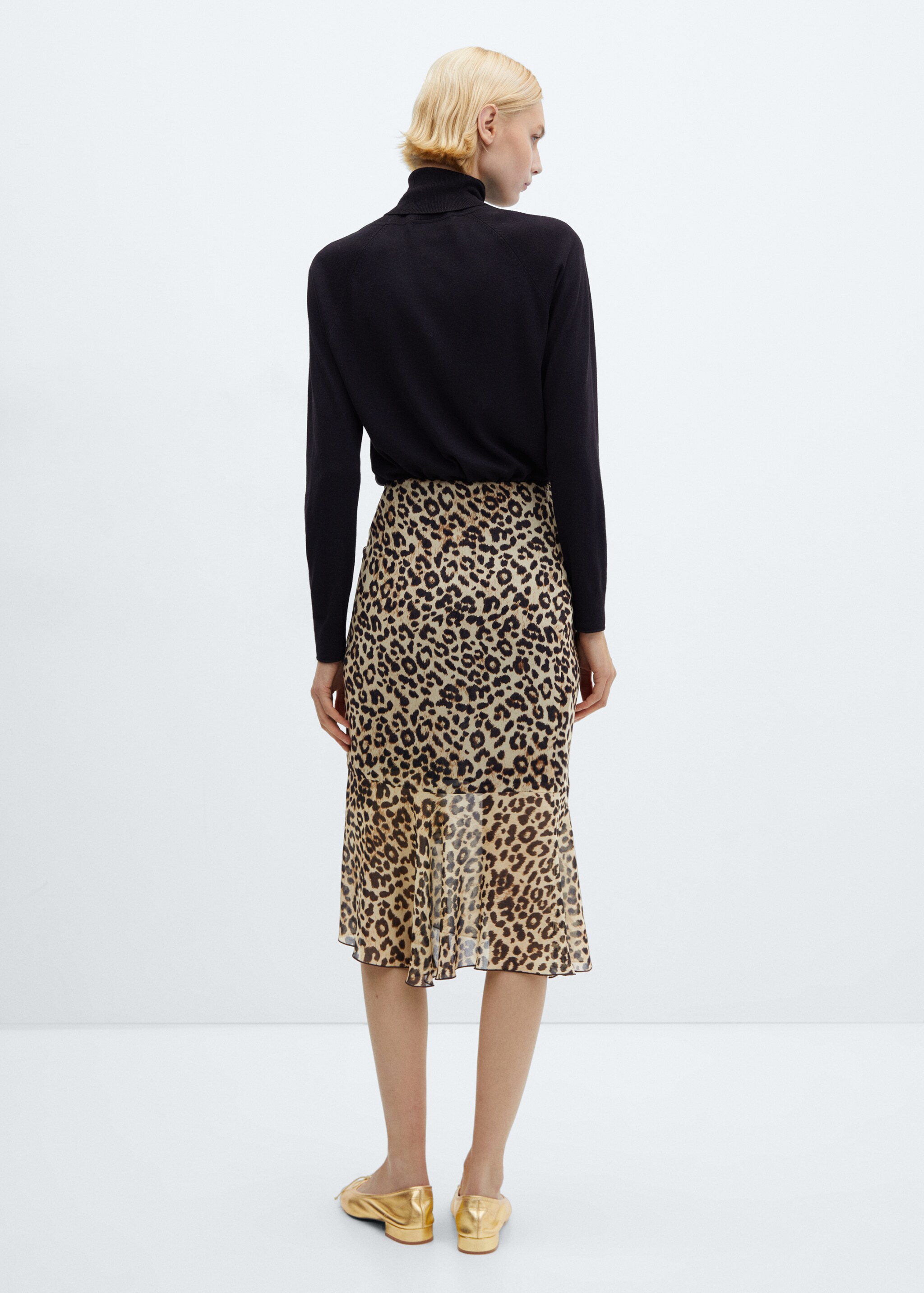 Leopard skirt with gathered detail - Reverse of the article