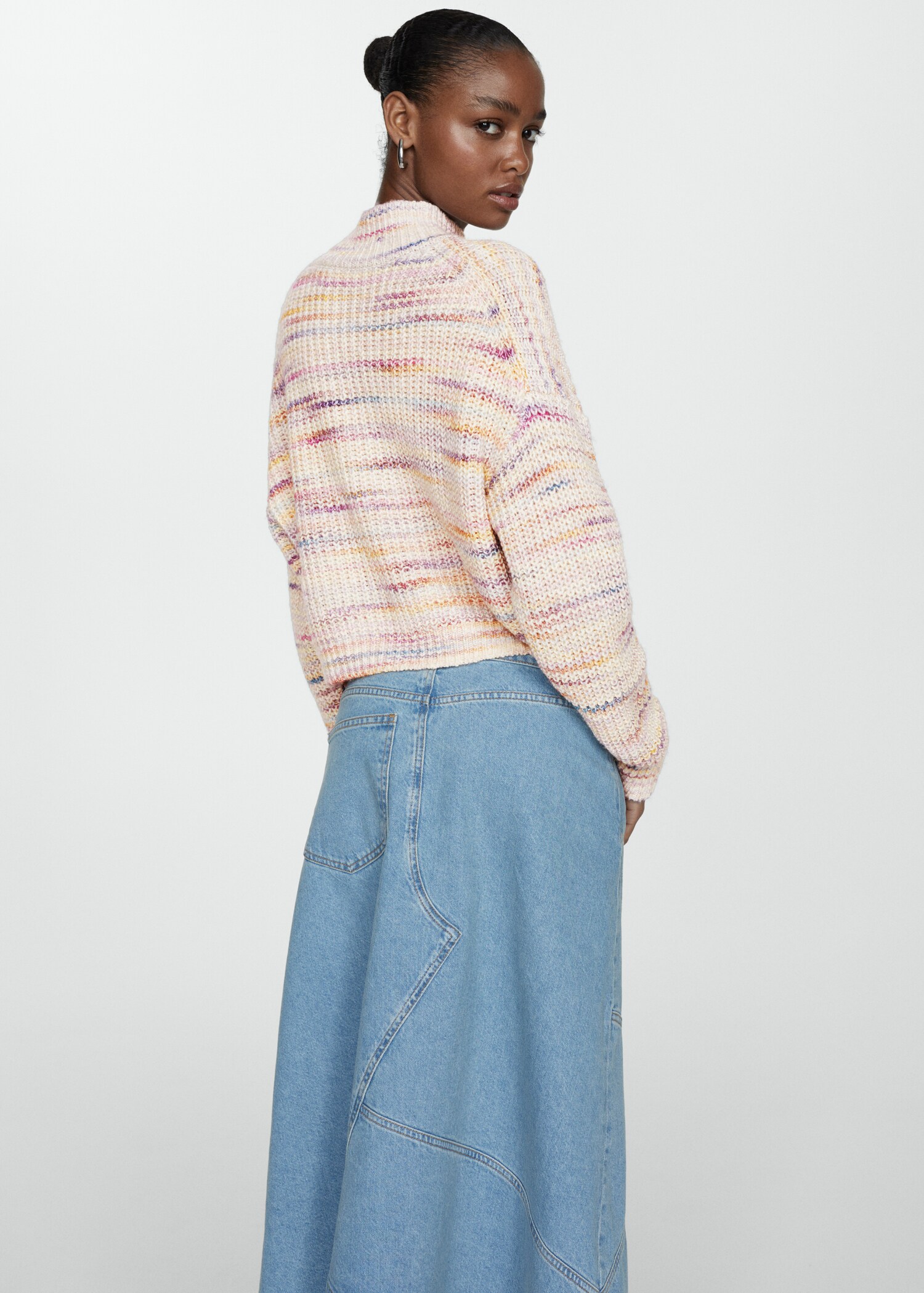 Knitted cropped sweater - Reverse of the article