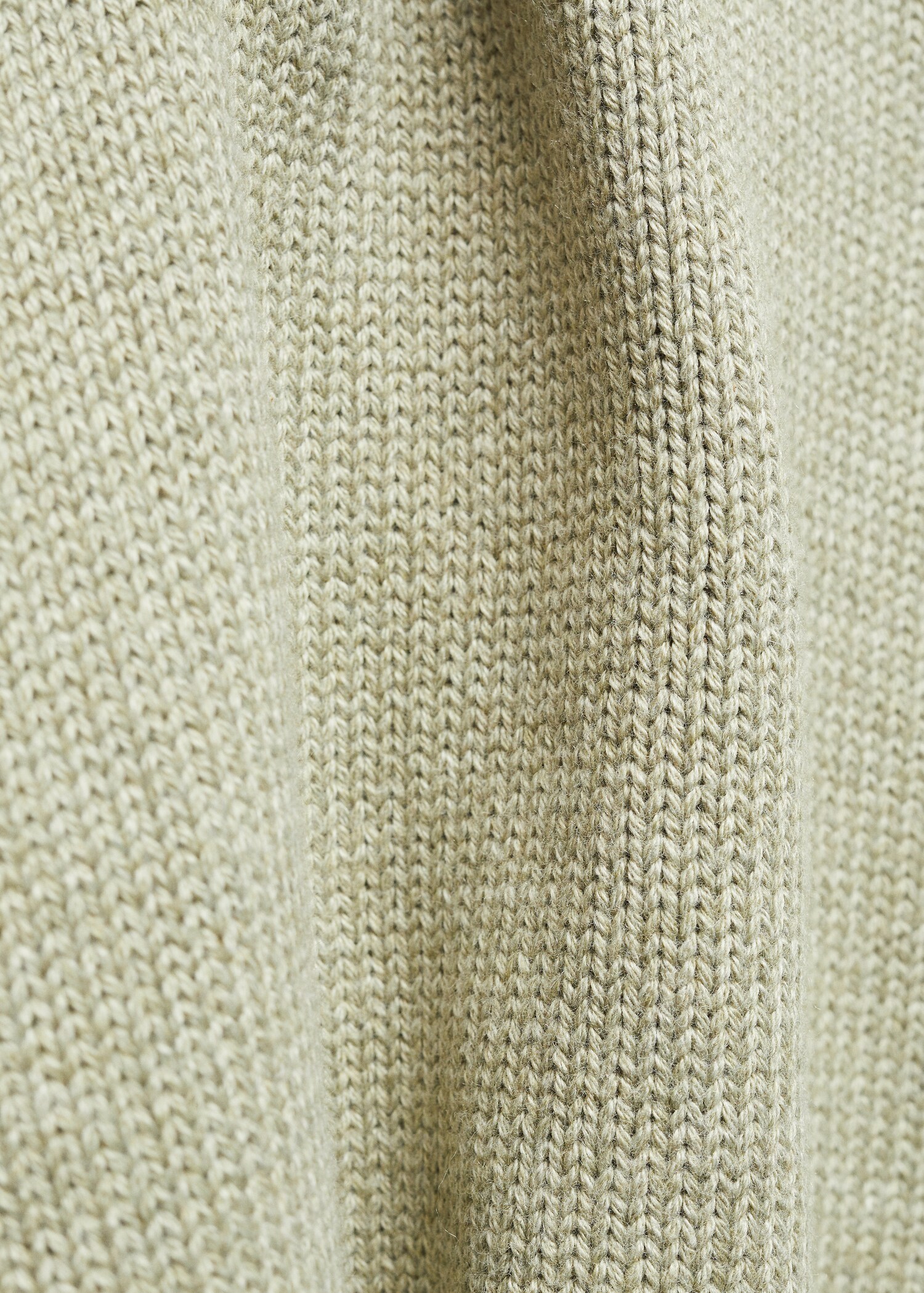 Turtleneck knitted sweater - Details of the article 8