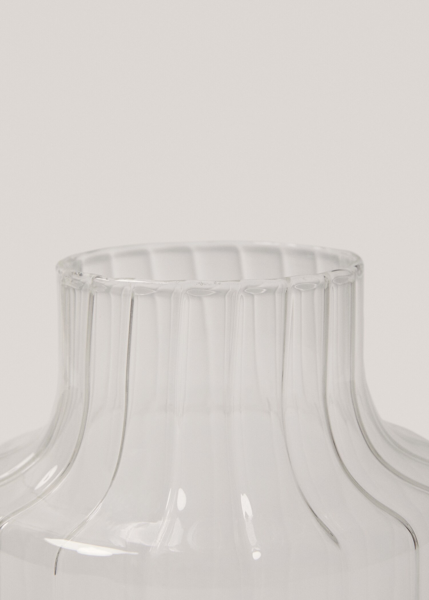 Borosilicate optical line vase - Details of the article 2
