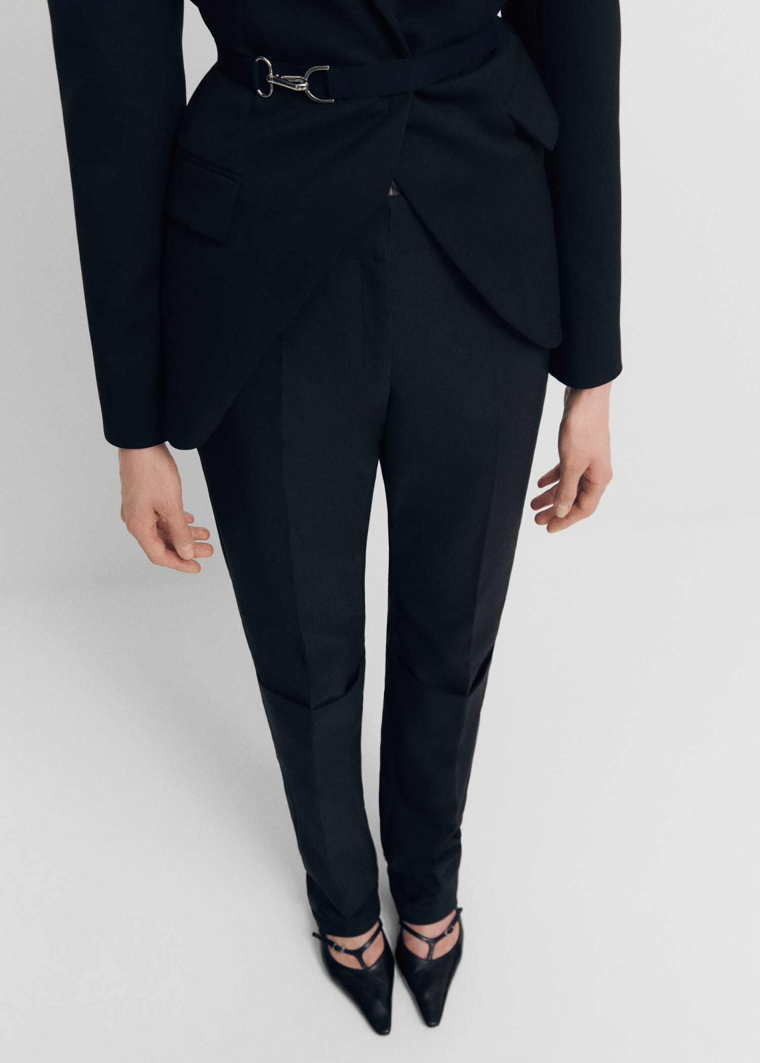 Pantalon droit pli - Plan moyen