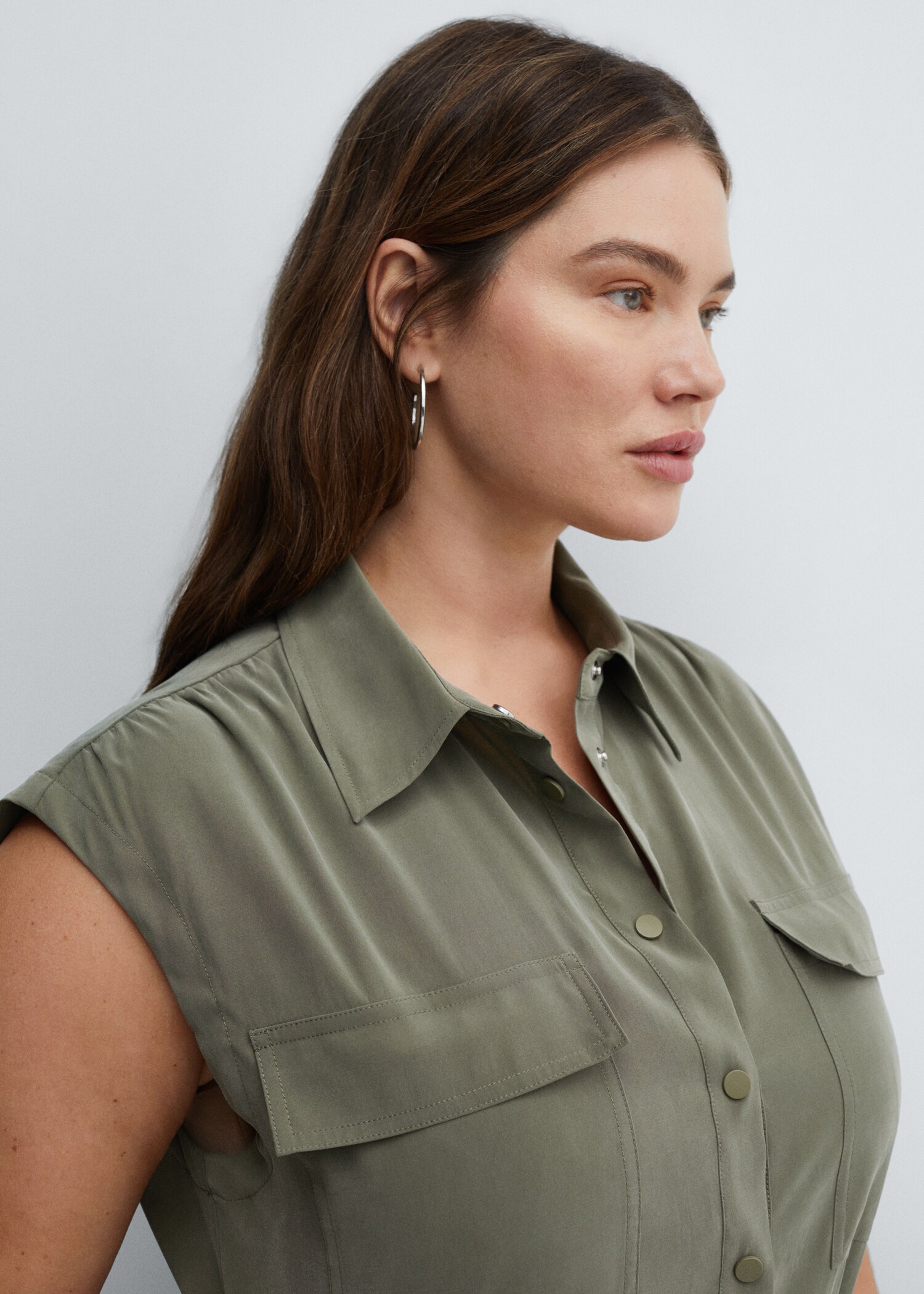 Cargo jumpsuit with pockets - Details of the article 4