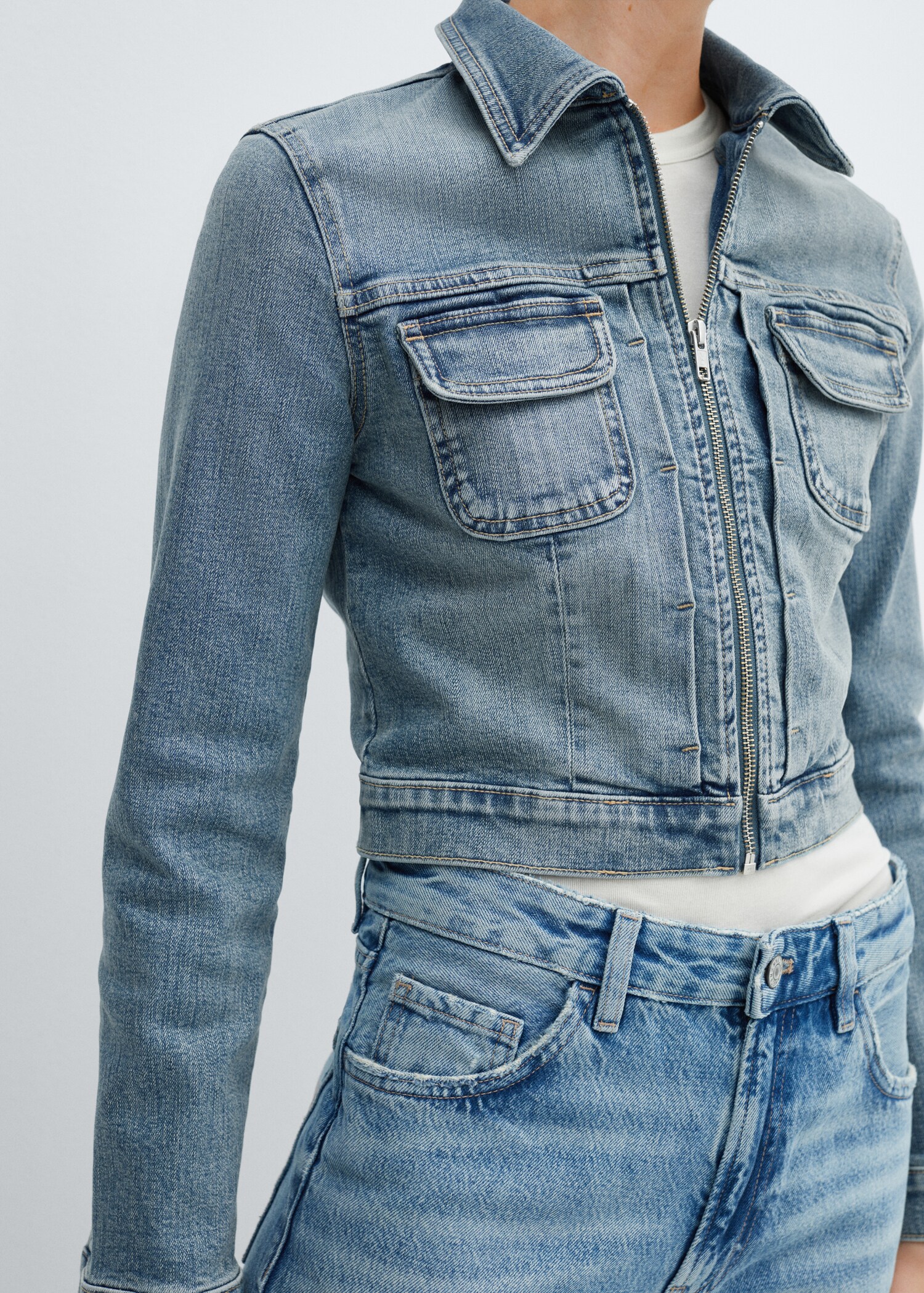 Kort denimjacka dragkedja - Detaljer om artikeln 6