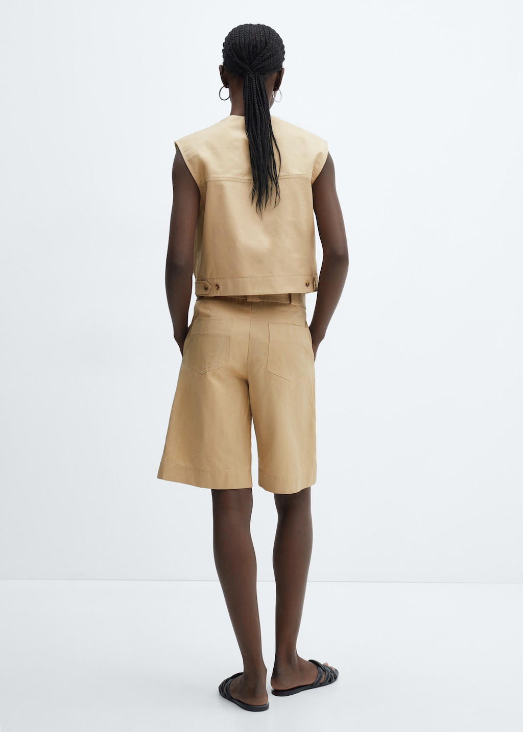 Bermuda shorts with pleat detail | MANGO Kosovo