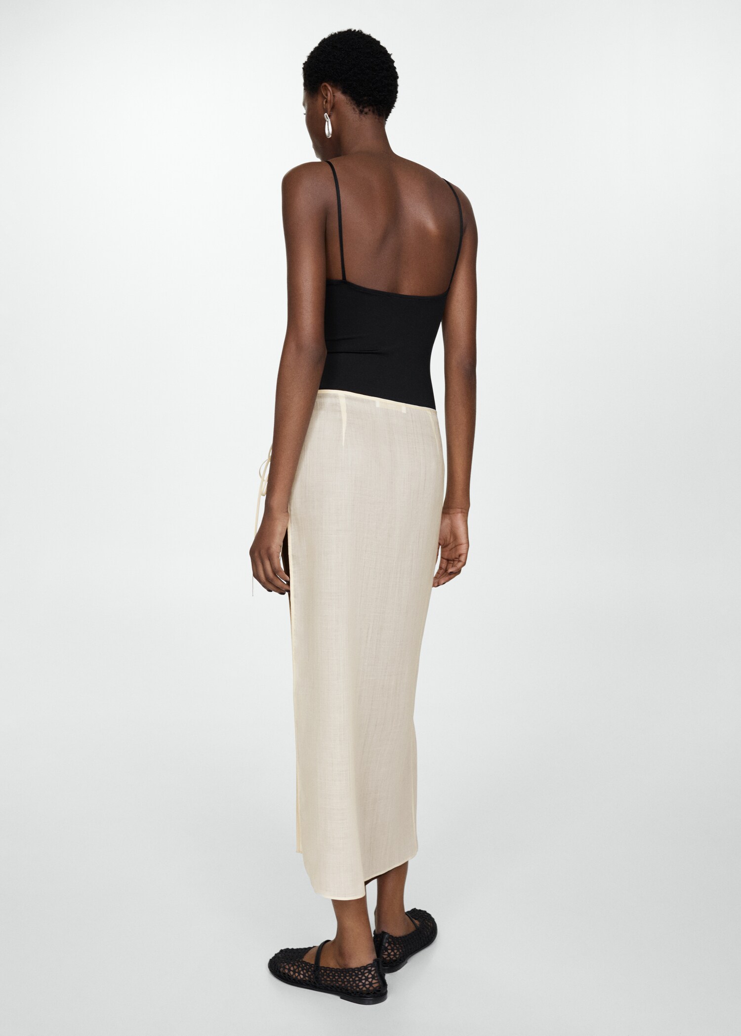 Ramio pareo skirt with slit - Reverse of the article