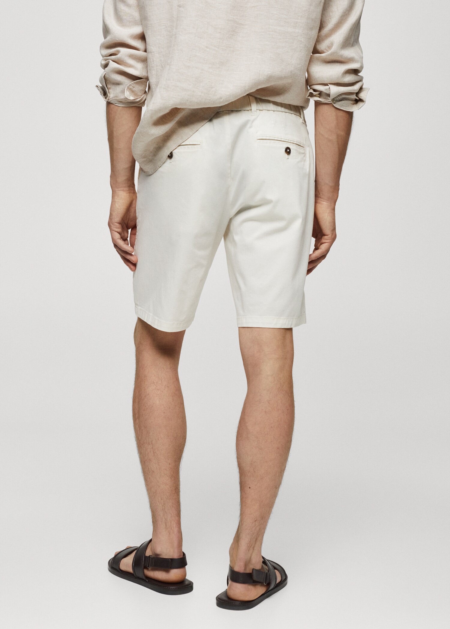 Slim-fit chino cotton bermuda shorts - Reverse of the article