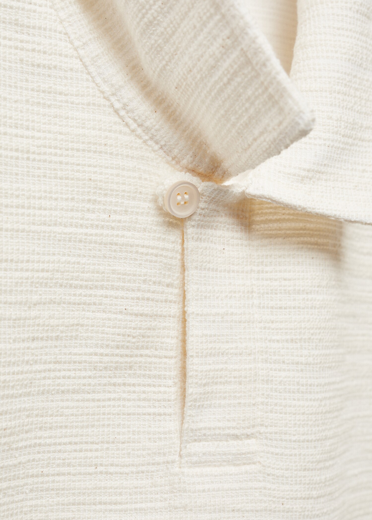 Bowling-collar structured polo shirt  - Details of the article 8