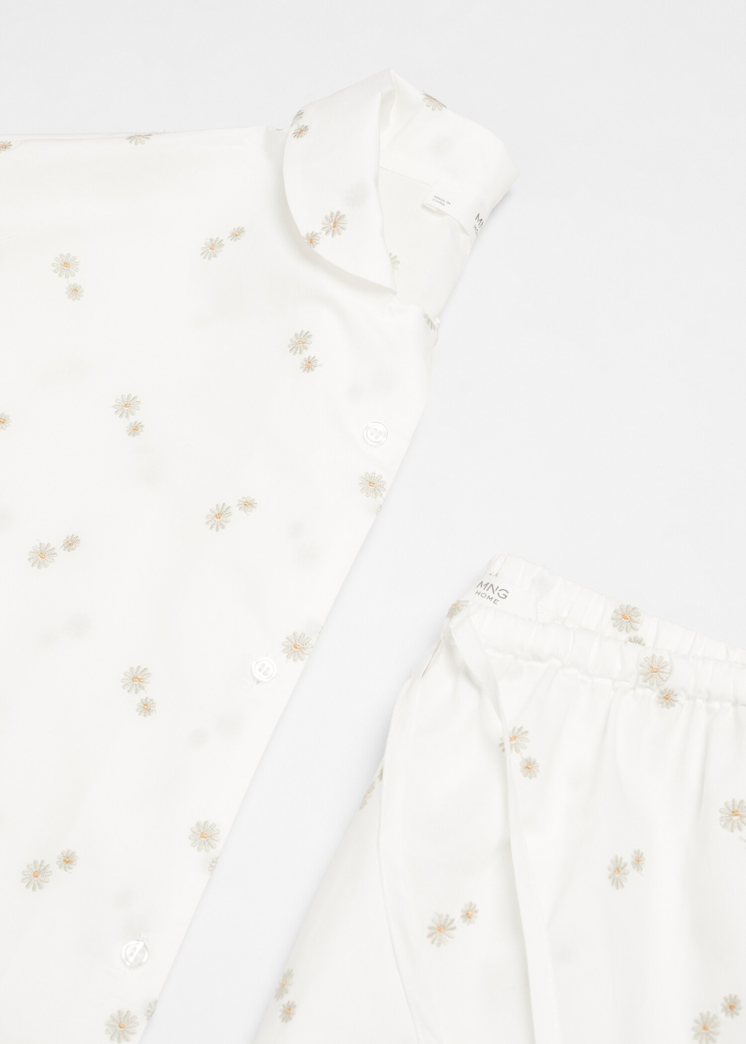 Floral embroidered cotton pyjama shirt - Details of the article 8