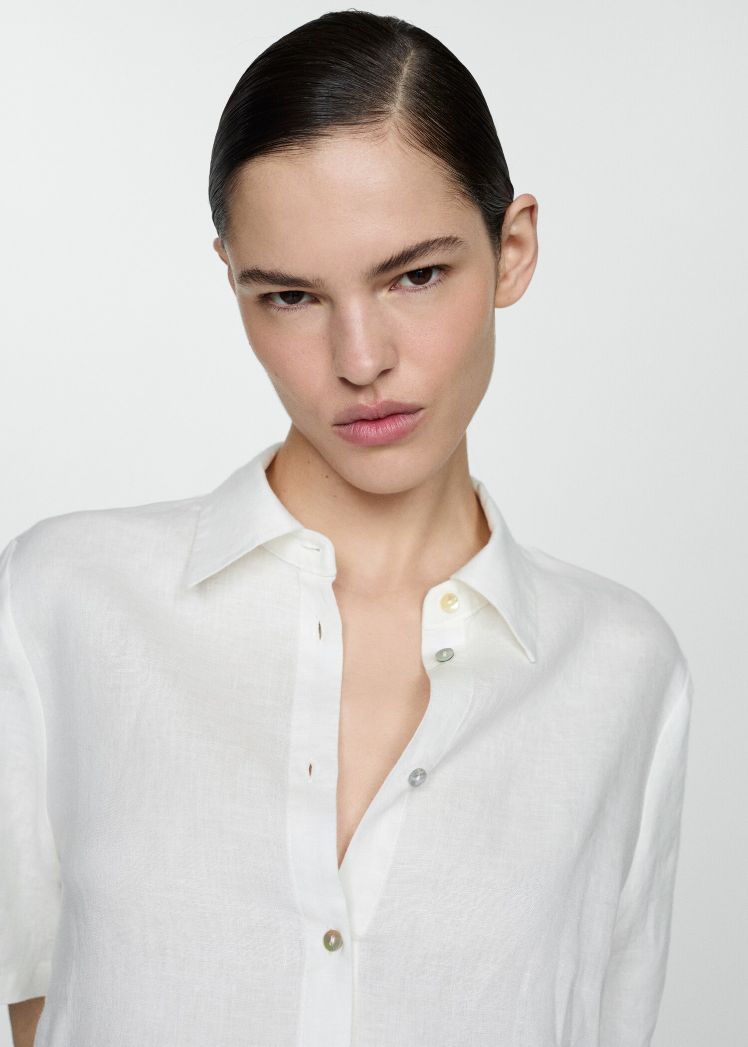 Linen pyjama shirt - Details of the article 1