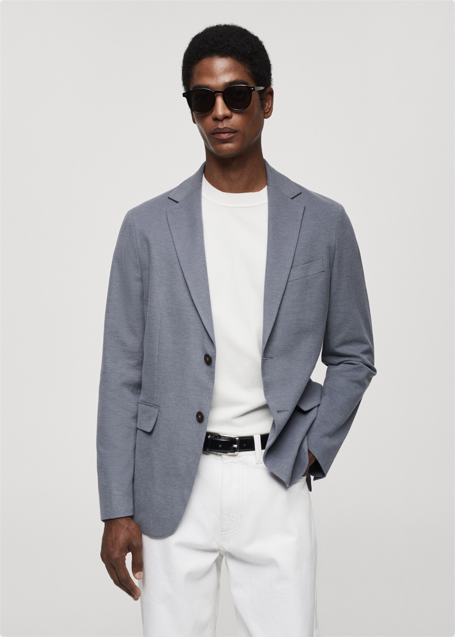 Blazer slim fit de algodão com estrutura - Plano médio