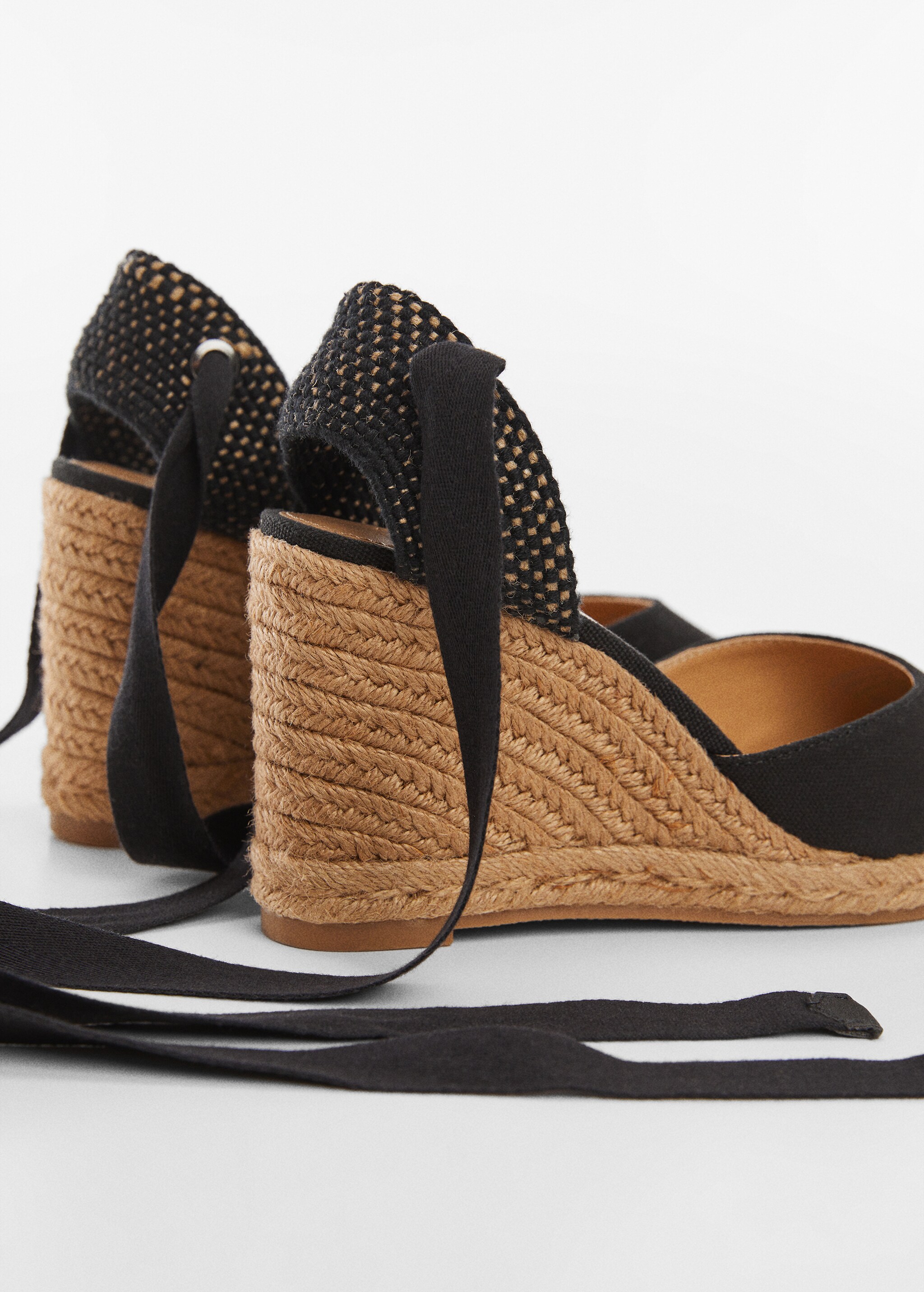 Lace-up espadrilles - Details of the article 1