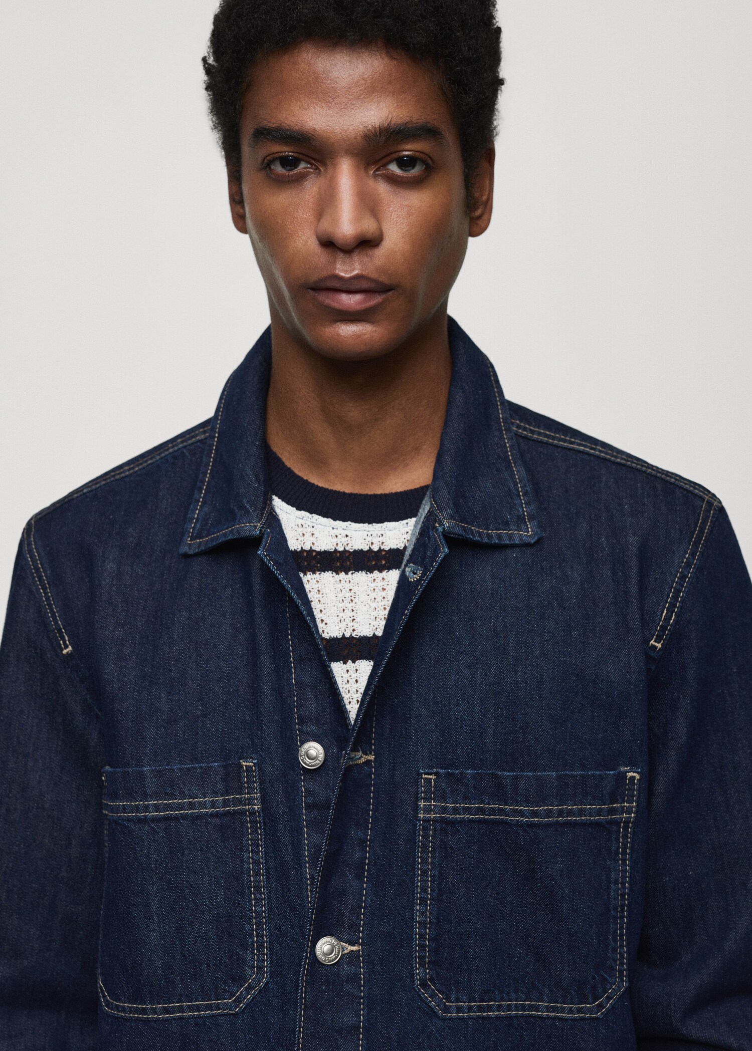Jeans-Overshirt mit Taschen - Detail des Artikels 1
